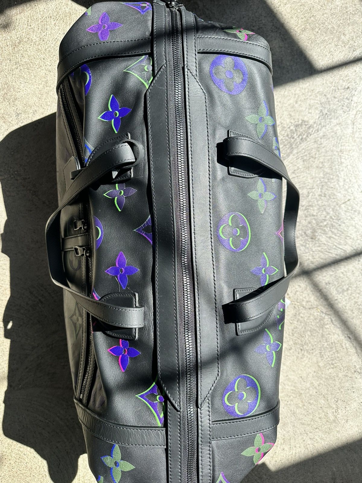 Louis Vuitton Louis Vuitton Meteor Travel Bag 50 Size ONE SIZE - 3 Thumbnail