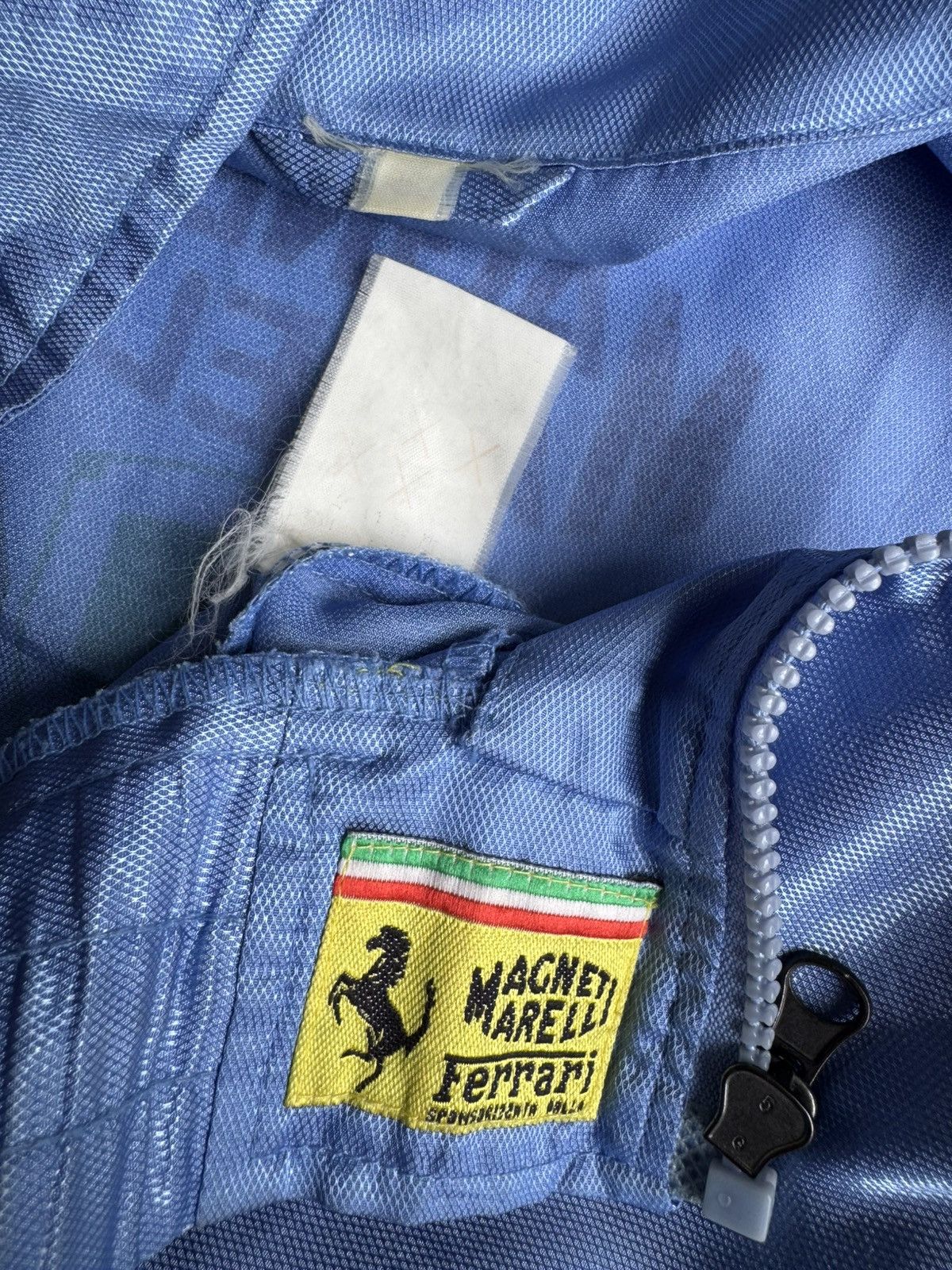 Vintage VERY RARE VINTAGE JACKET FERRARI MAGNETI MARELLI SPONSORED Size US L / EU 52-54 / 3 - 5 Thumbnail