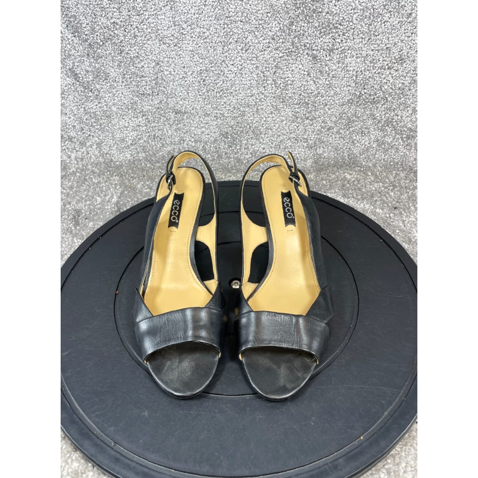 Ecco VINTAGE ECCO Womens Sandal Size 8.5 High Heel Leather Slingback Casual Black Fall Spring Summer Winter Womens Size US 8.5 / IT 38.5 - 2 Thumbnail