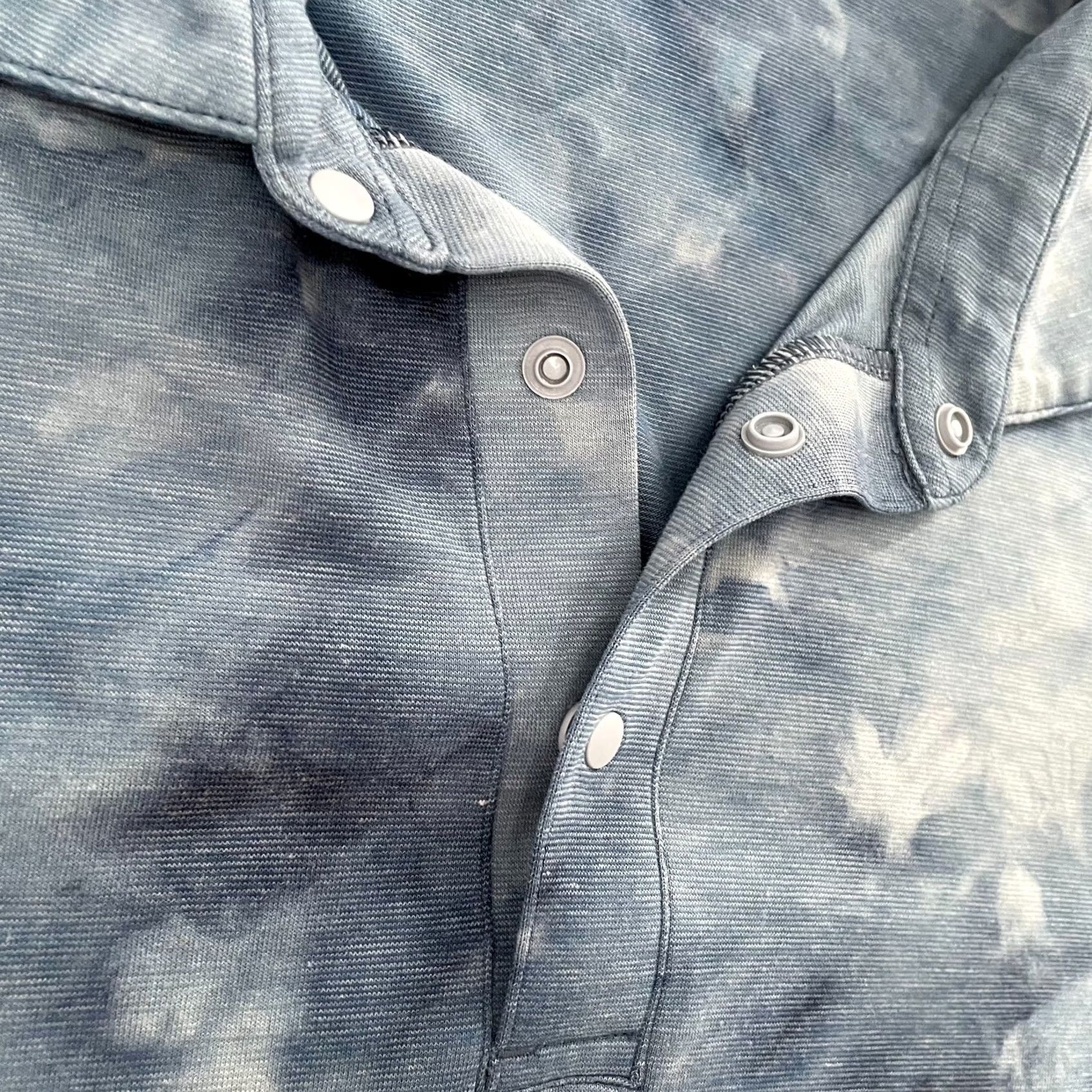 Lululemon Lululemon Polo Shirt Adult Large Blue Tie Dye Snap Button Golf Active Mens L Size US L / EU 52-54 / 3 - 4 Thumbnail