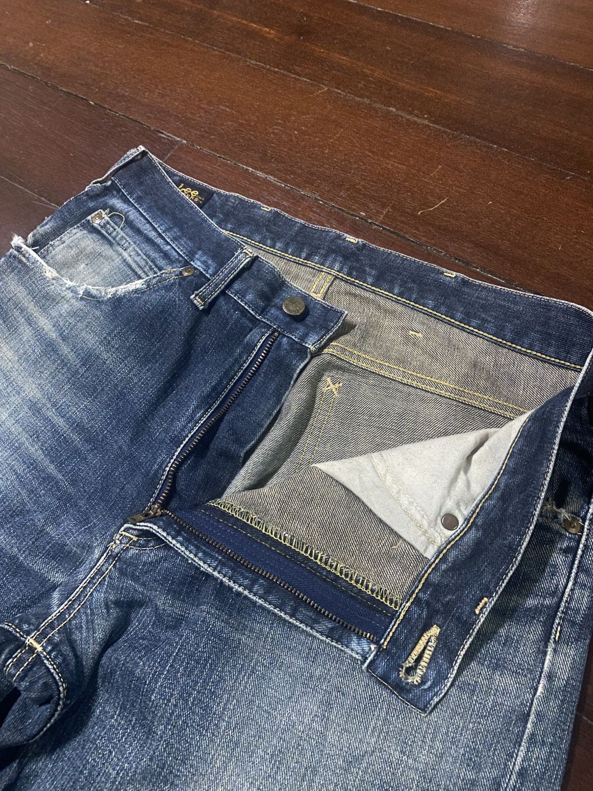 Lee VINTAGE LEE RIDERS SELVEDGE RUSTY MUDWASH DISTRESSED DENIM Size US 35 - 9 Thumbnail