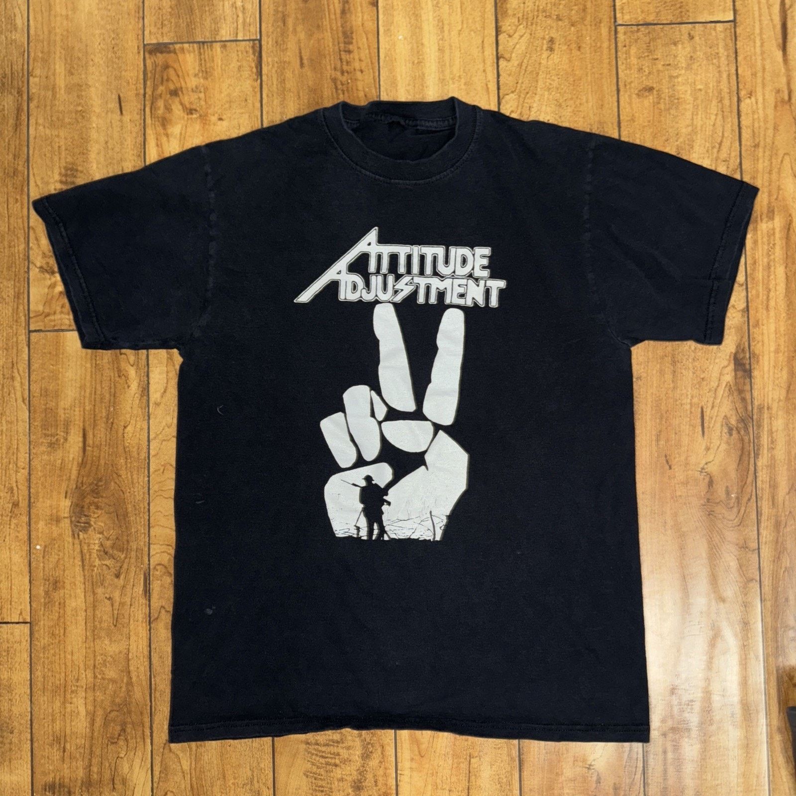 Band Tees × Vintage Vintage Attitude Adjustment Band T-Shirt Black 19x25 M Rare Size US M / EU 48-50 / 2 - 1 Thumbnail