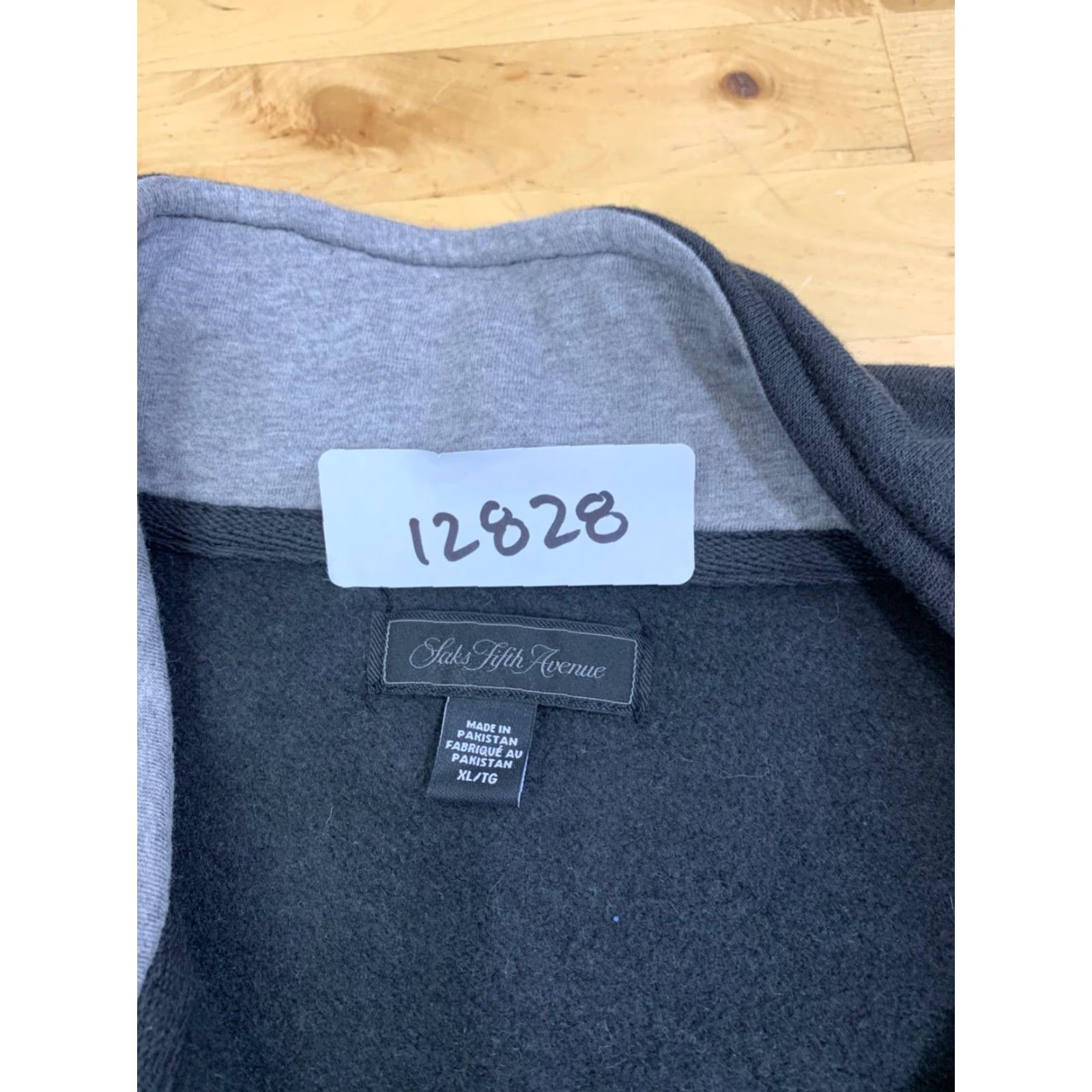 Saks Fifth Avenue Saks Fifth Avenue Sweatshirt Mens XL Black Preppy Mock Neck Zipper Pullover Casual Vintage No Size US XL / EU 56 / 4 - 2 Thumbnail