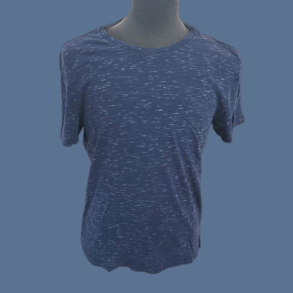 Banana Republic Banana Republic T Shirt Mens Large Blue Heathered Space Dye Crew Neck Shirt Size US L / EU 52-54 / 3 - 1 Thumbnail