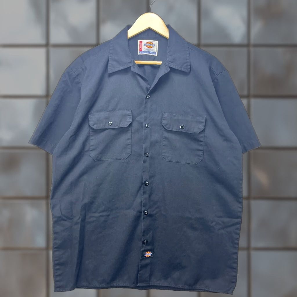 Dickies VINTAGE Dickies Button-Up Shirt Black L Mens Short Sleeve Work Size US L / EU 52-54 / 3 - 1 Thumbnail