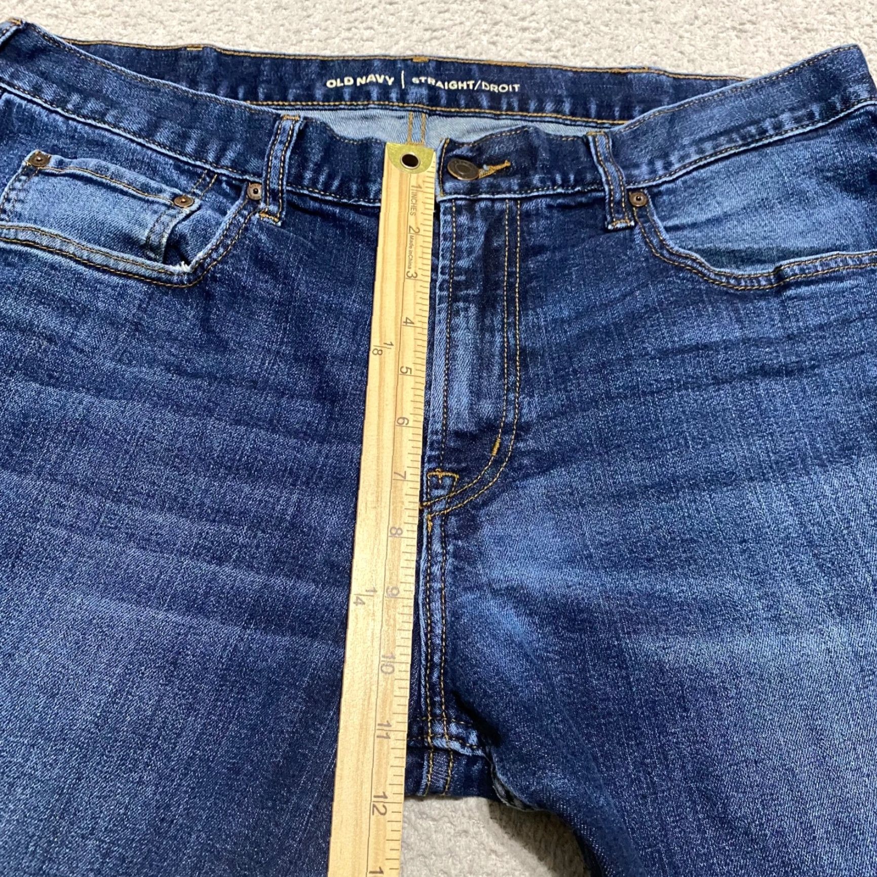 Old Navy Old Navy Jeans Mens 38x34 Blue Denim Dark Wash Straight Leg Mid Rise Jeans Mens Regular 5-Pocket Denim Blue 90s Classic Mens Size US 38 / EU 54 - 6 Thumbnail
