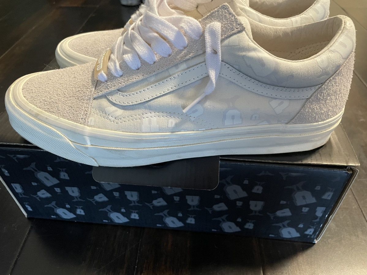 Undefeated × Vans Undefeated x Vans Og Old Skool Lx Size US 10 / EU 43 - 7 Thumbnail