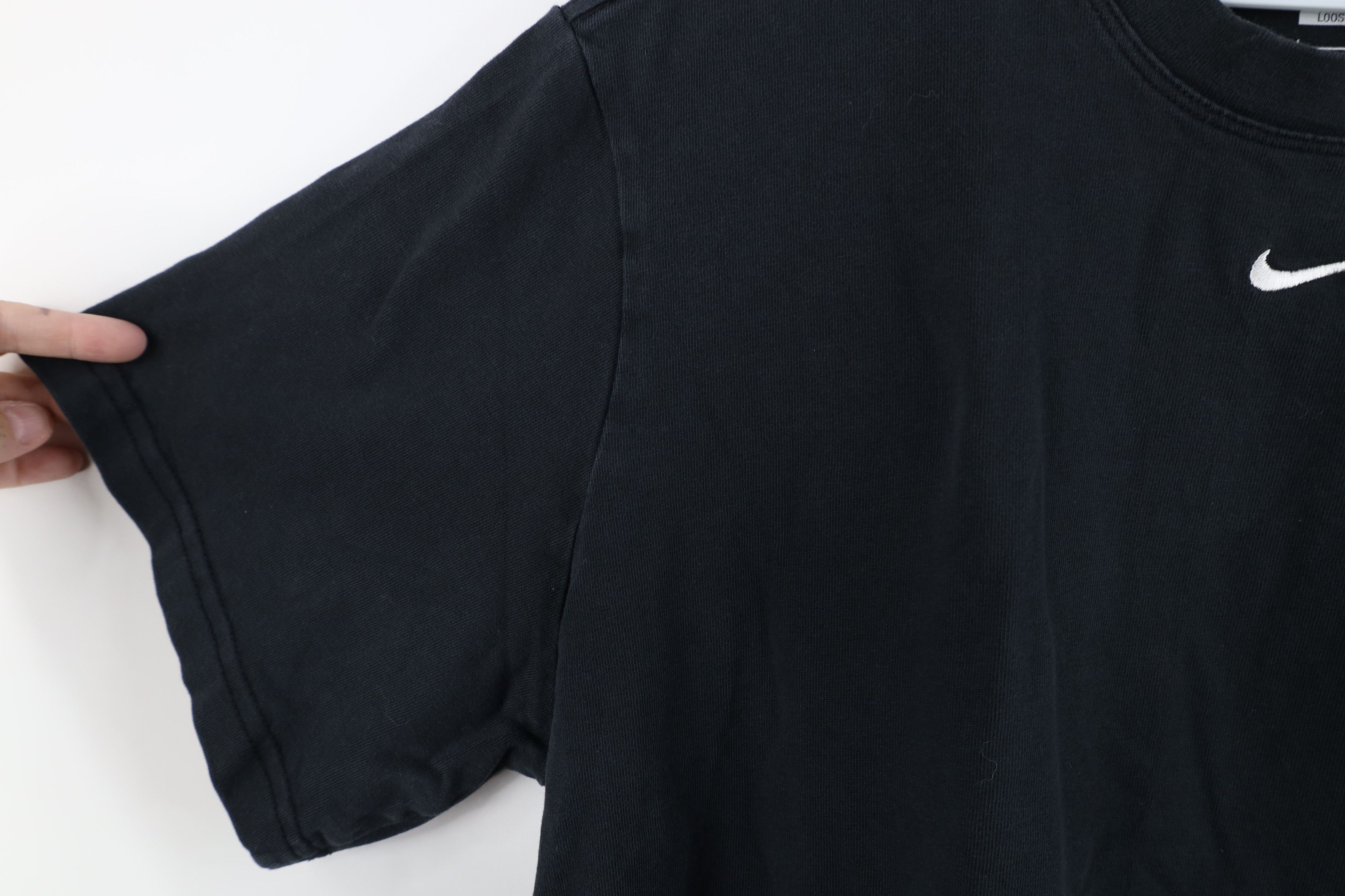 Nike Vintage Y2K Nike Center Swoosh Loose Fit Cropped T-Shirt Size L / US 10 / IT 46 - 5 Thumbnail