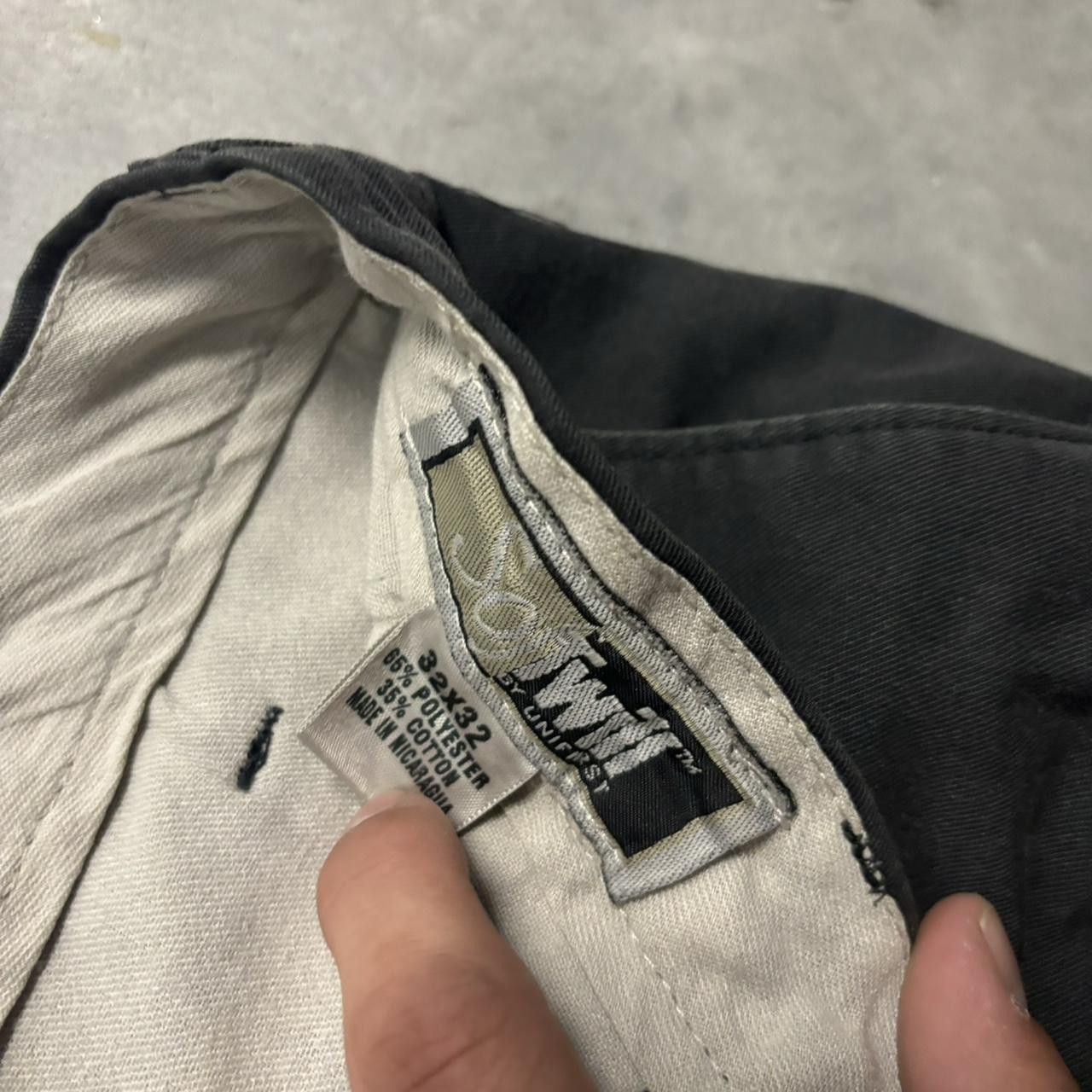 Japanese Brand × Vintage Crazy Vintage Y2K/2000s Grunge Faded Black Skater Workwear Cargo Pants! Size US 31 - 7 Thumbnail