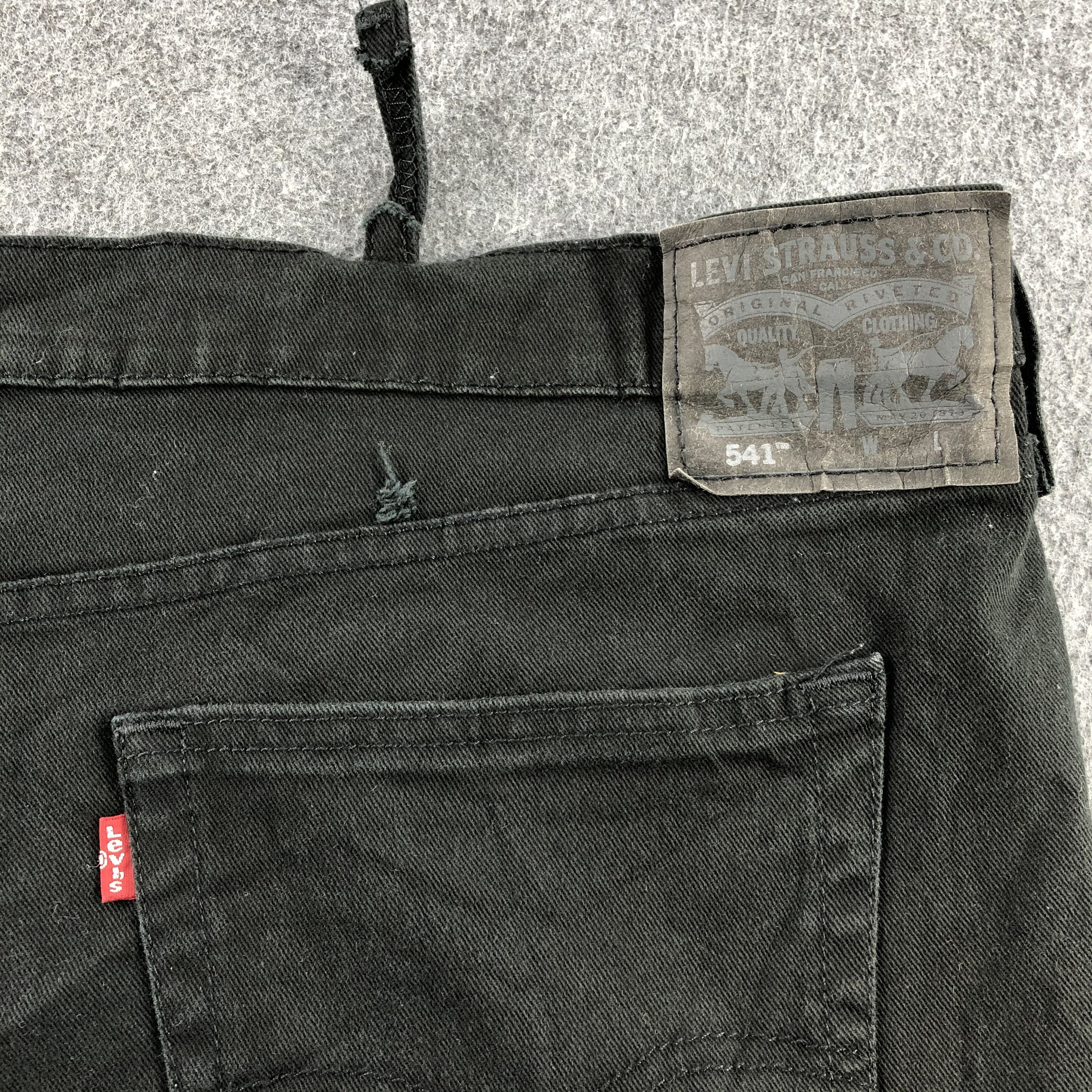 Levi's W48 Vintage Black Levis 541 Jeans-J1251 Size US 44 / EU 60 - 5 Thumbnail