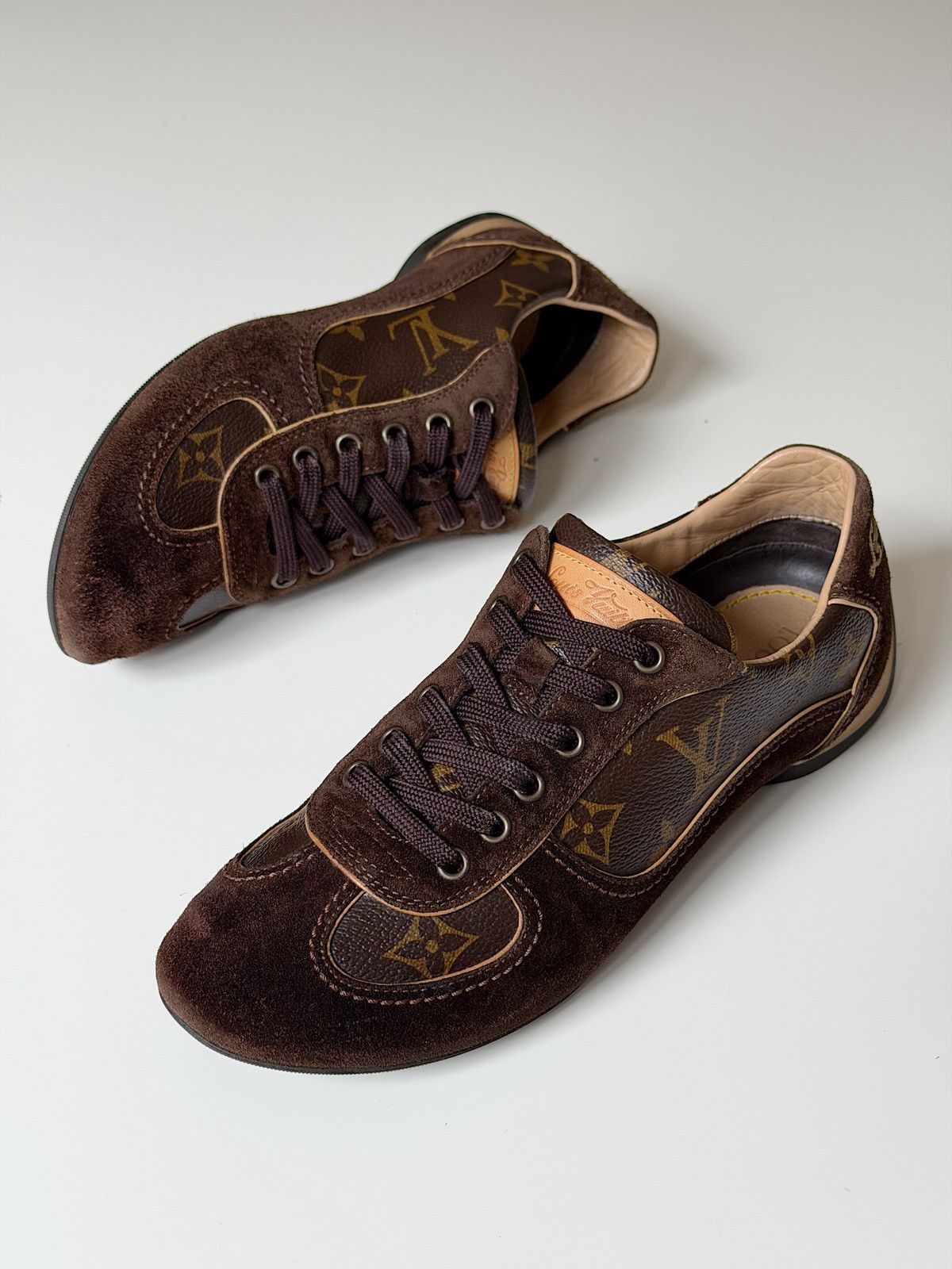 Louis Vuitton LOUIS VUITTON 2008 Monogram Low Profile Sneakers LV trainers Size US 6 / IT 36 - 1 Thumbnail