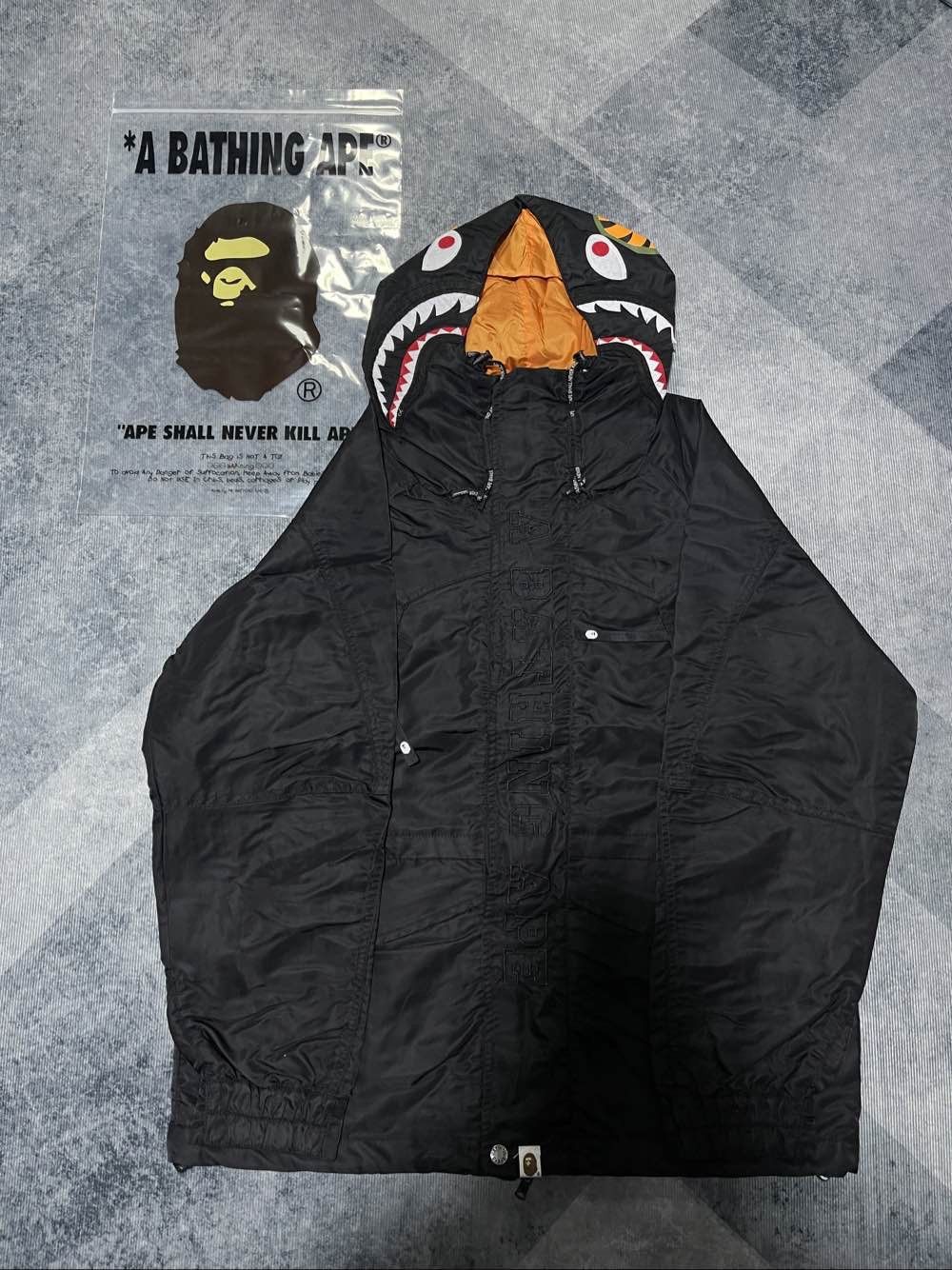 Bape A Bathing Ape Shark Embroidered Jacket Size L Size US L / EU 52-54 / 3 - 1 Thumbnail