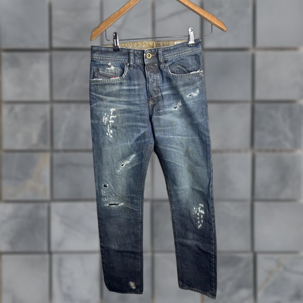 Diesel VINTAGE Diesel Buster Jeans Mens Slim Tapered 26x30 Blue Medium Wash Distressed Denim 28W 30L Pants Men Size US 26 / EU 42 - 1 Thumbnail