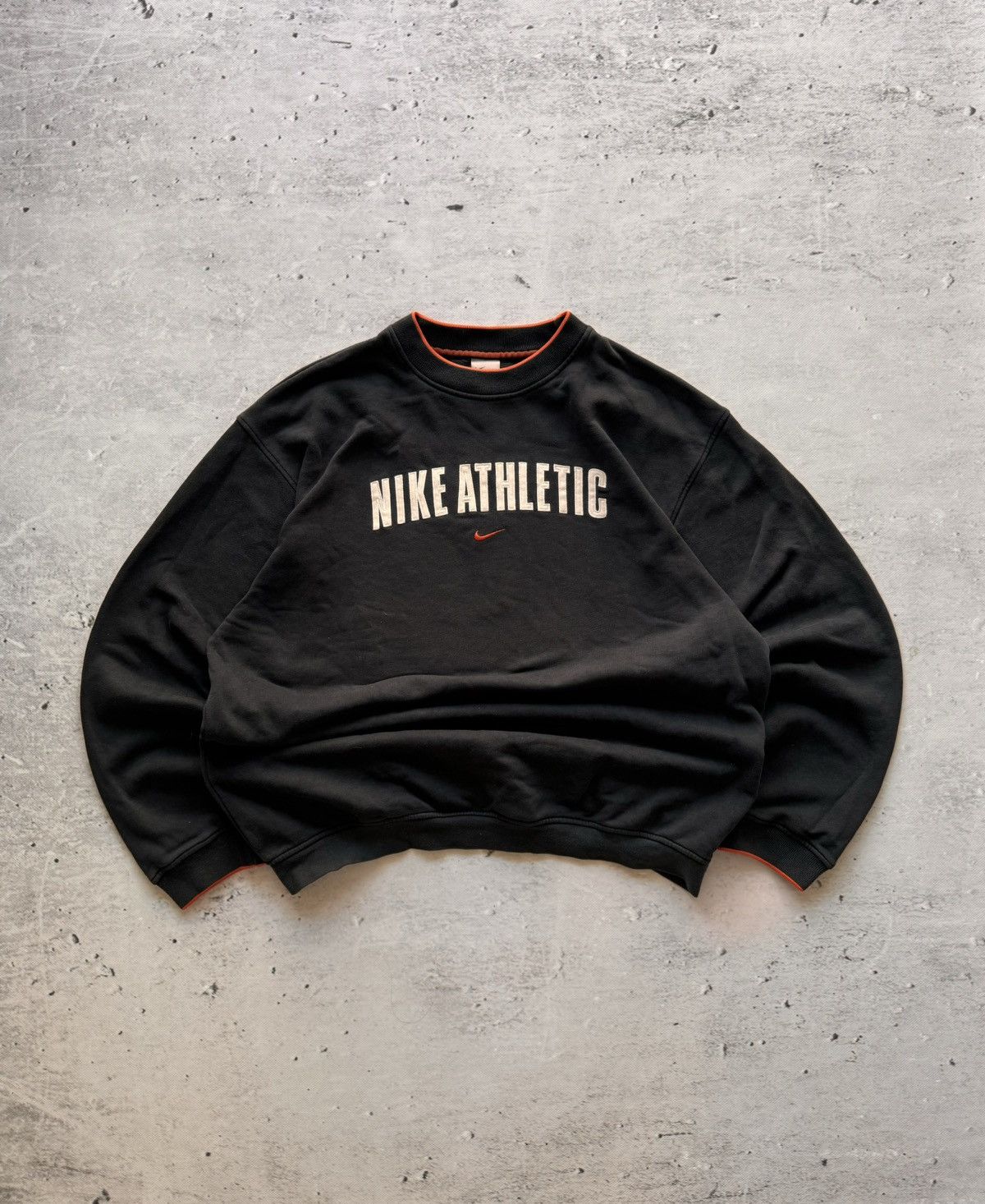 Nike × Vintage NIKE VINTAGE CENTER LOGO OVERSIZE BOXY SWEATSHIRT Size US XL / EU 56 / 4 - 1 Thumbnail