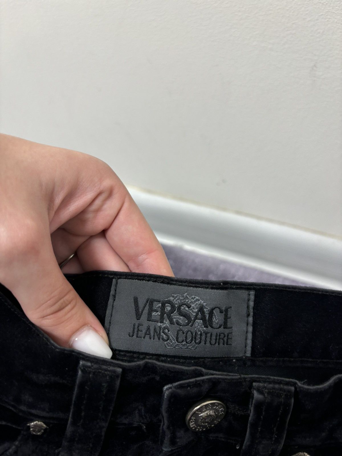 Versace Jeans Couture Vintage Versace Jeans Couture Women’s Medusa Velour Pants Size 26" / US 2 / IT 38 - 13 Thumbnail