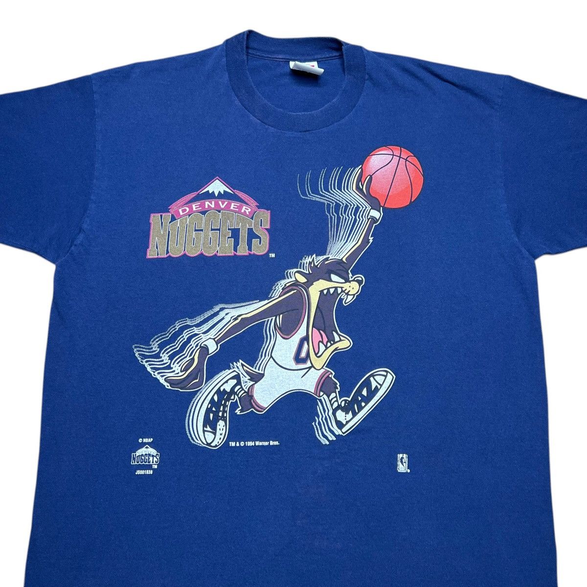 NBA Vintage 1994 NBA Denver Nuggets Taz Looney Tunes T-Shirt Size US XL / EU 56 / 4 - 4 Thumbnail