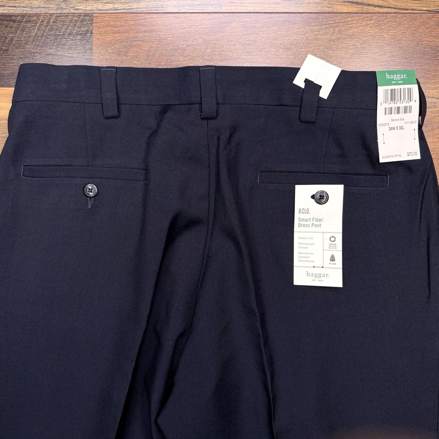 Haggar Haggar Dress Pants 34x30 Blue Navy Classic Fit No Iron Polyester Microfiber Machine Washable Slim/Regular Straight Leg Slant Pocket Vintage: No Size US 34 / EU 50 - 7 Thumbnail