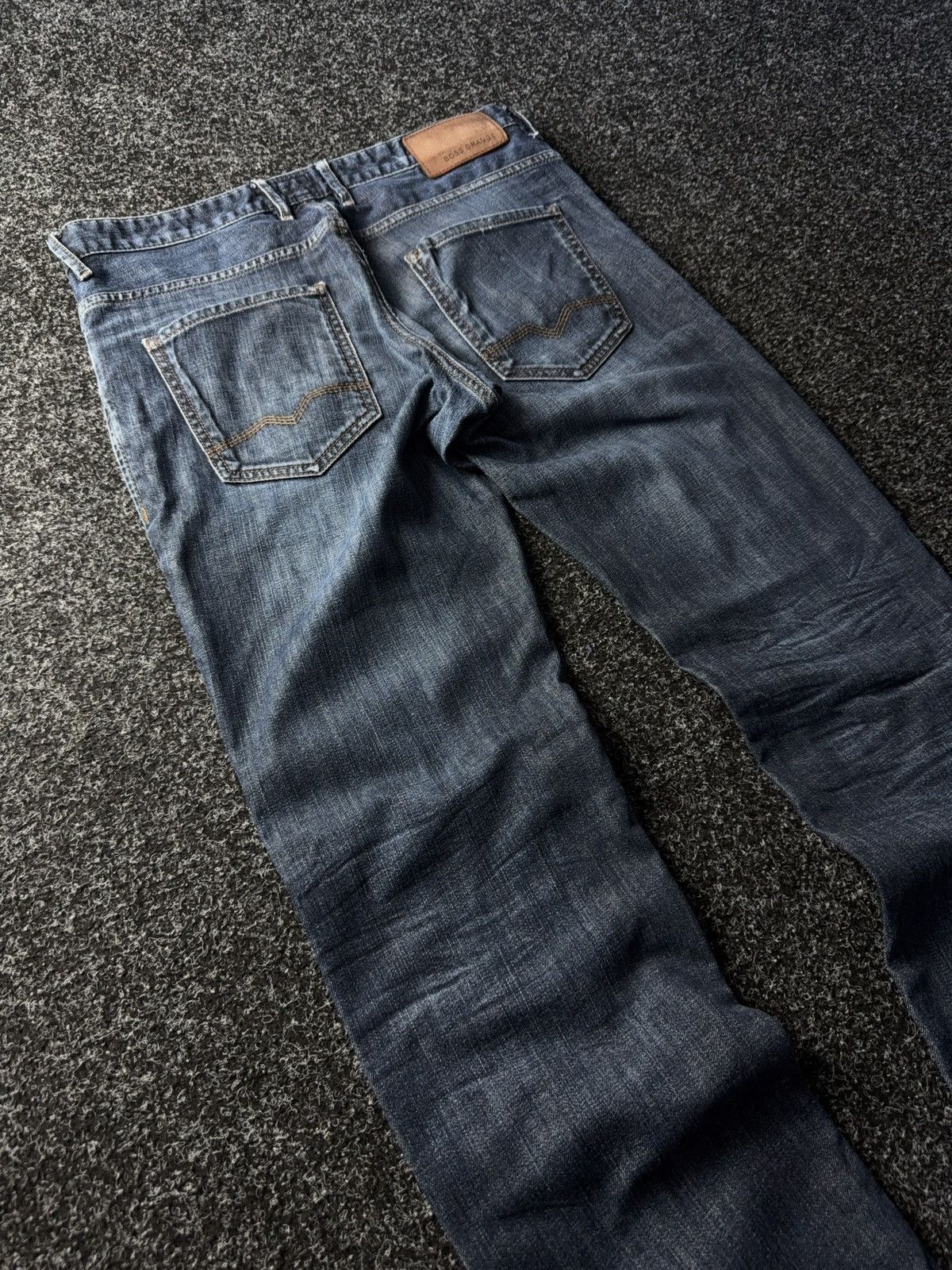 Hugo Boss Luxury Hugo Boss Distressed orange tab denim pants jeans Size US 33 - 15 Thumbnail