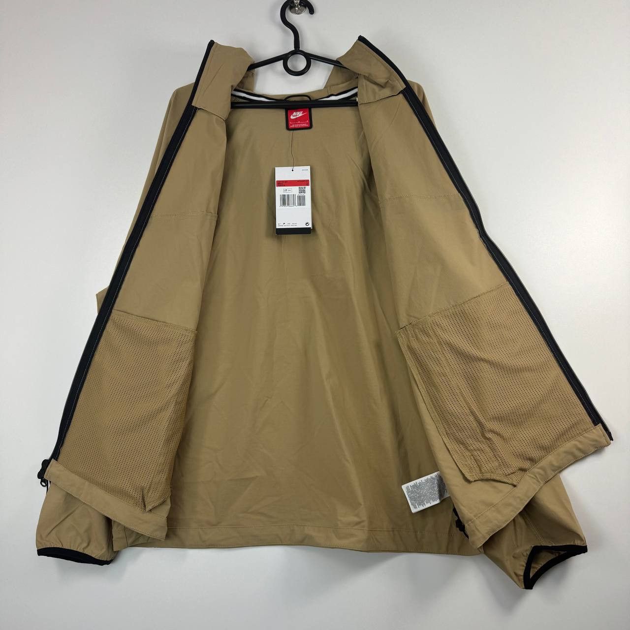 Nike Nike Beige Windrunner Jacket Lightweight Hooded Zip-Up L Size US L / EU 52-54 / 3 - 2 Thumbnail