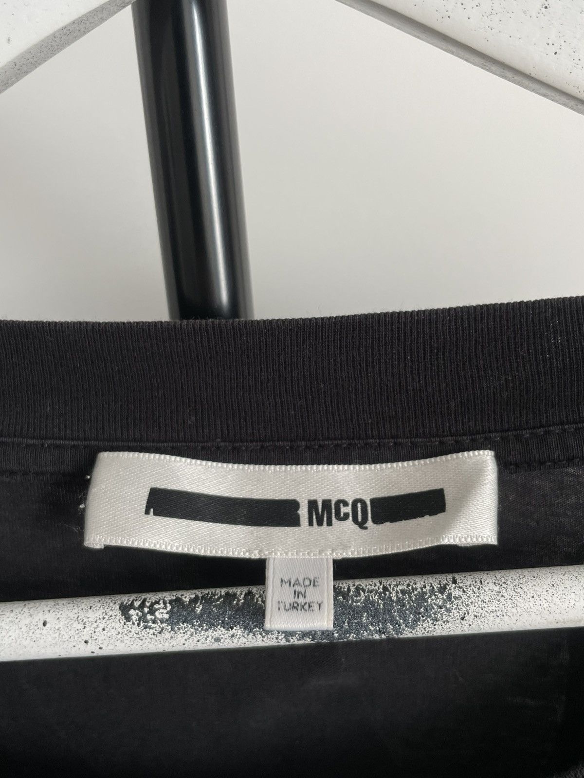 Alexander McQueen McQ Alexander McQueen Swallow Black T-Shirt RARE Size US XL / EU 56 / 4 - 6 Thumbnail