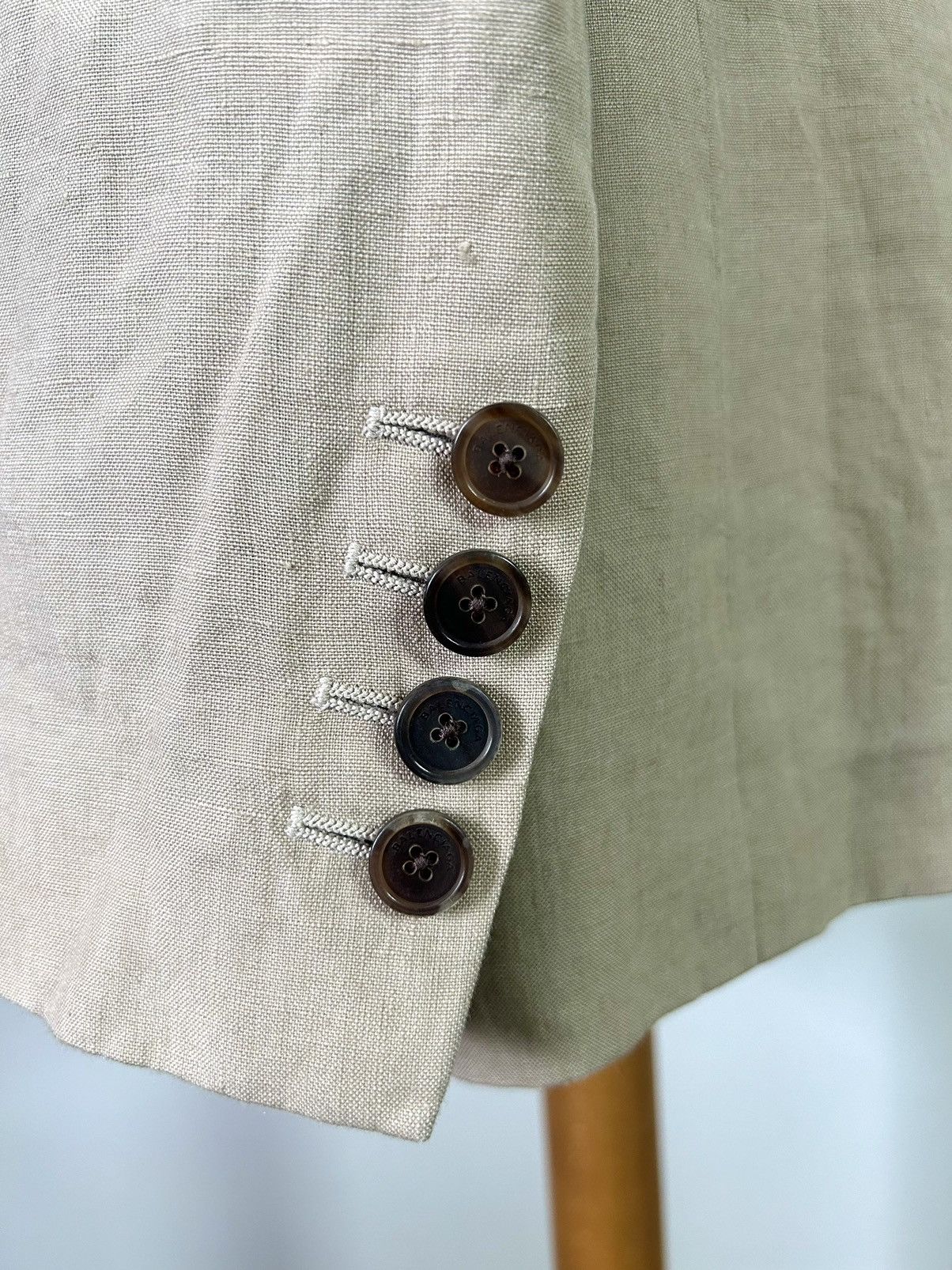 Balenciaga BALENCIAGA SS18 OVERSIZED WEIGHTED LINEN BLAZER JACKET 2018 Size US XS / EU 42 / 0 - 11 Thumbnail
