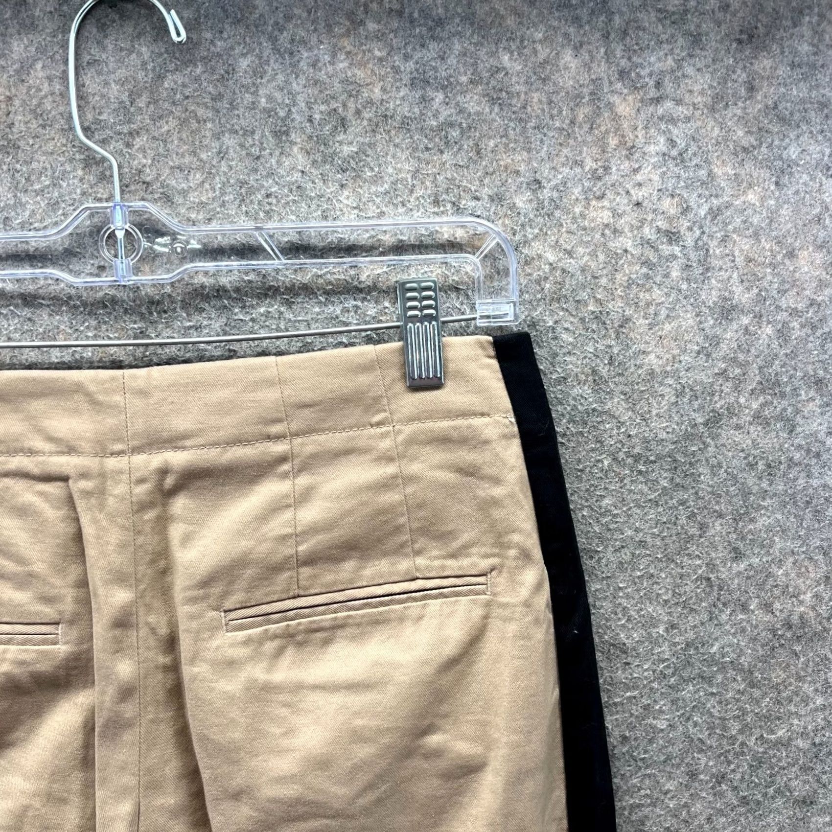Club Monaco Club Monaco Pants Womens 2 Beige Black Side Stripe Slim Fit Trousers Tan Size 26" / US 2 / IT 38 - 3 Thumbnail