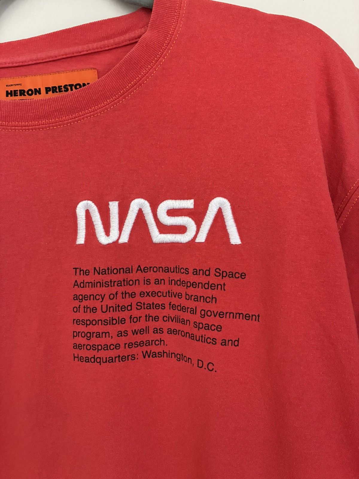 Heron Preston Heron Preston NASA T-shirt streetwear luxury designer army Size US L / EU 52-54 / 3 - 3 Thumbnail