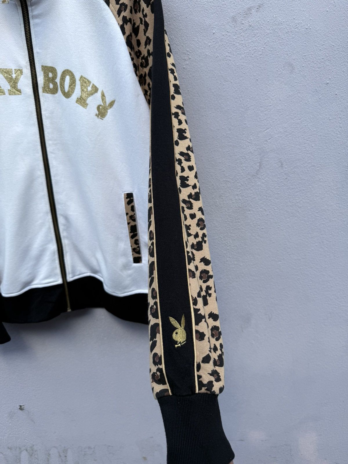 Japanese Brand Vintage PLAYBOY Biglogo Leopard Camo Rare Zipup Jacket Size US M / EU 48-50 / 2 - 3 Thumbnail