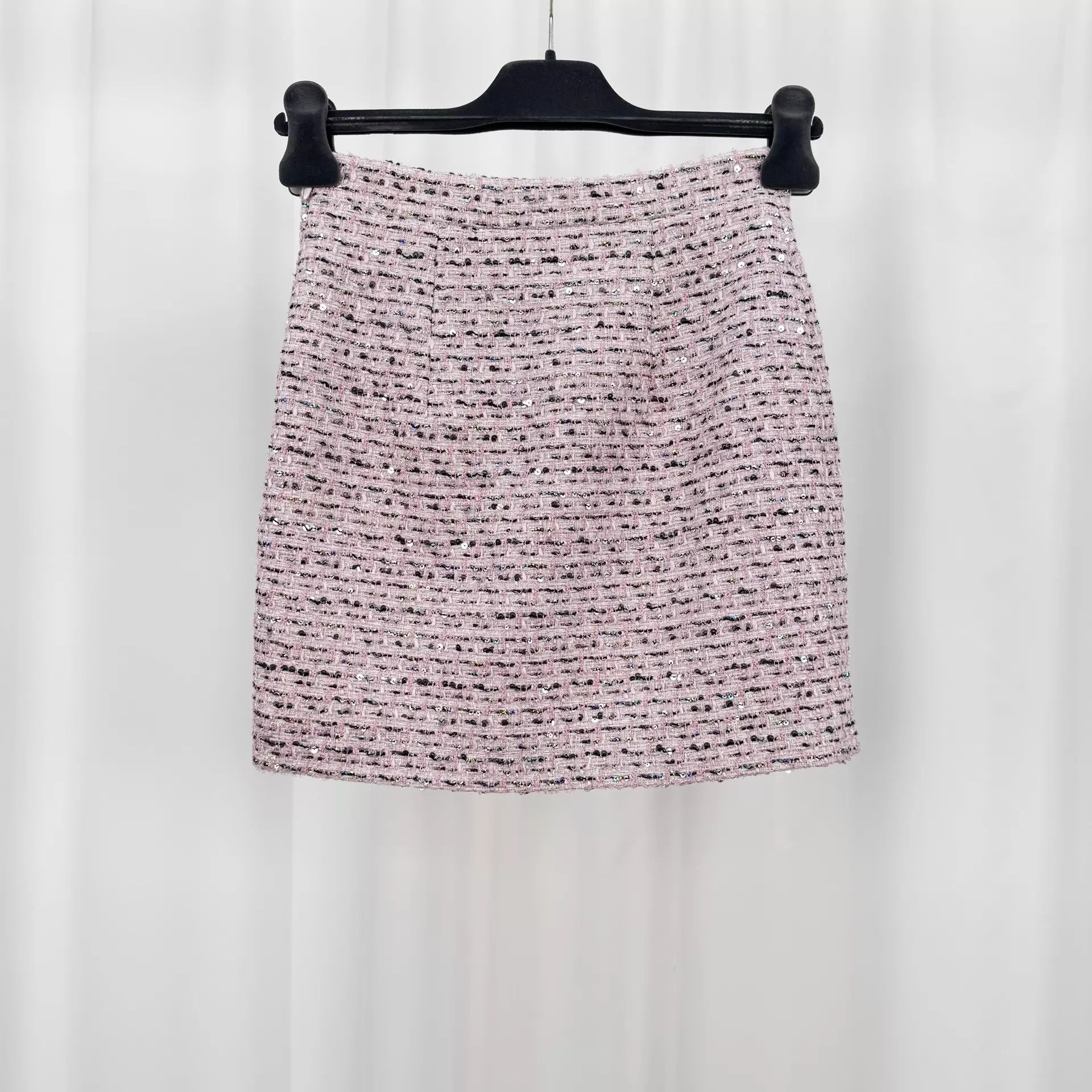 Alessandra Rich Alessandra Rich Sequin Crystal Coco Style Skirt 36 NWT Size 25" / US 0 / IT 36 - 2 Thumbnail