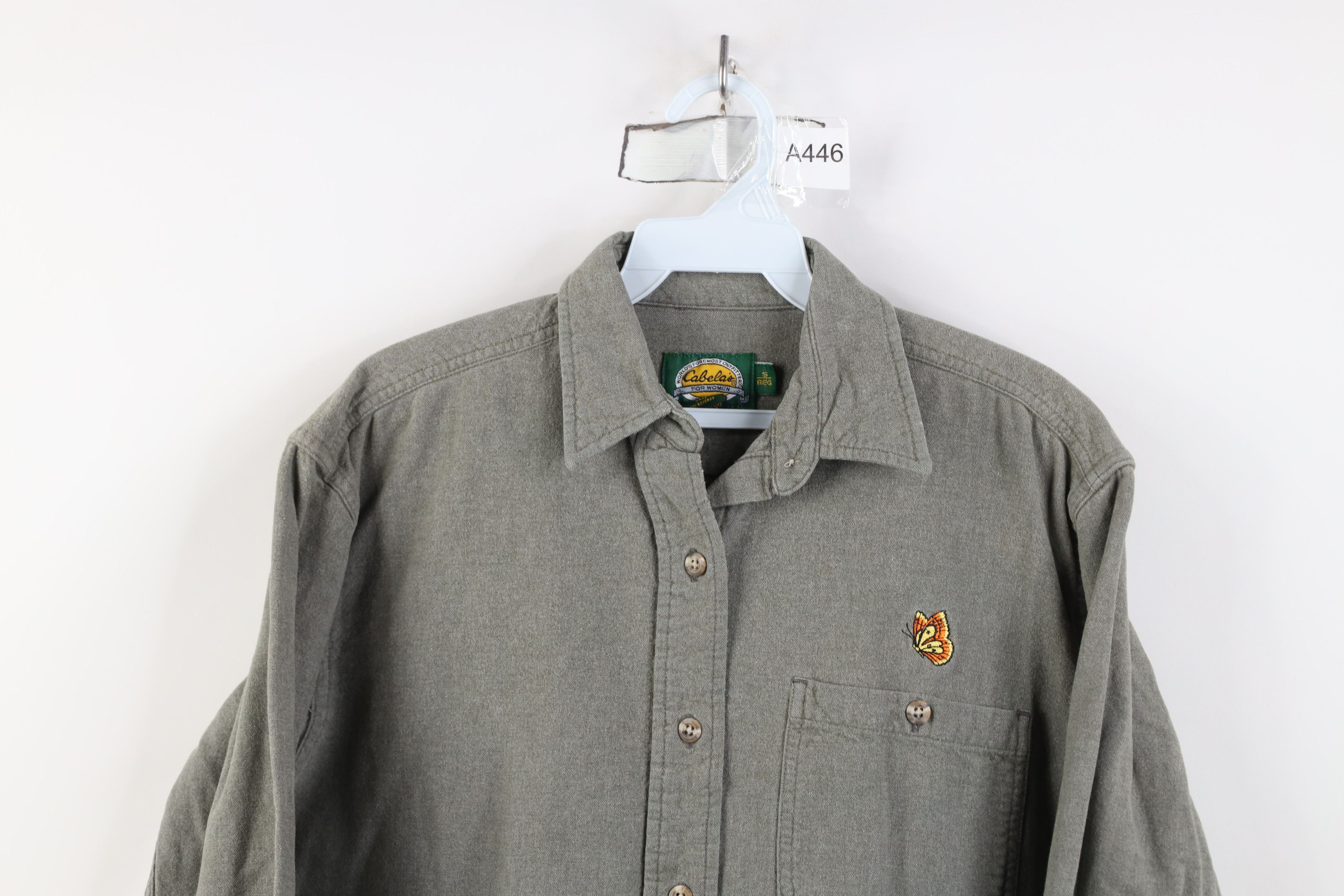 Cabelas Vintage 90s Cabelas Butterfly Chamois Cloth Button Shirt Size US S / EU 44-46 / 1 - 2 Thumbnail