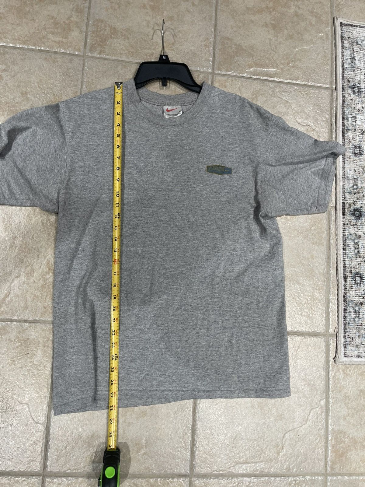 Nike Vintage Early 2000s Faded Graphic Gray Nike Short Sleeve T Size US M / EU 48-50 / 2 - 5 Thumbnail