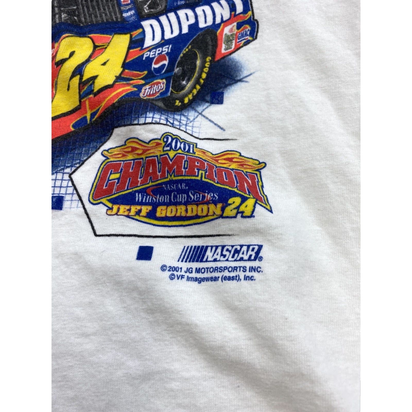 NASCAR VINTAGE NASCAR 2001 Jeff Gordon Winston Cup Champion Sleeveless Shirt Adult XL Tee Shirt White Men's L/XL Graphic Print Breatherable 100%Cotton Logo Size US L / EU 52-54 / 3 - 5 Thumbnail
