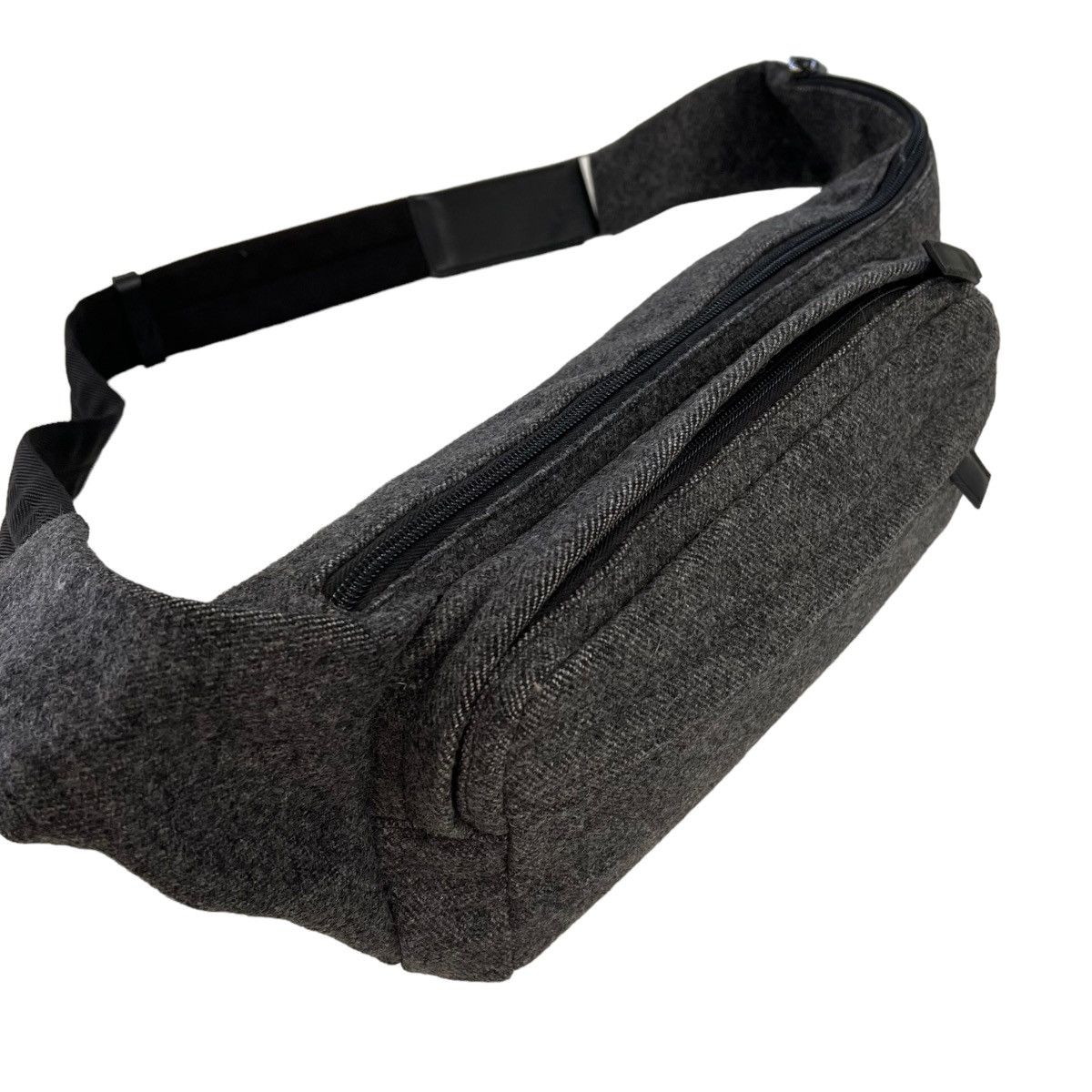 Prada Prada Wool Crossbody Belt Bag Size ONE SIZE - 2 Thumbnail