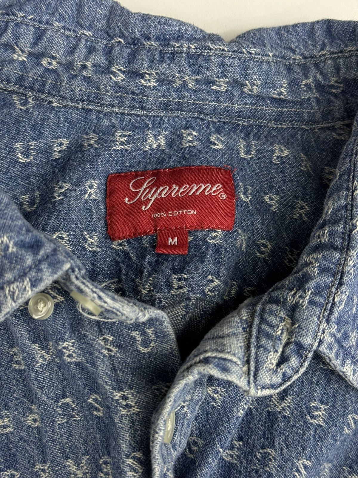 Supreme Supreme Jacquard Logo Denim Button Shirt Size US M / EU 48-50 / 2 - 4 Thumbnail