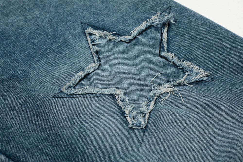 Vintage Men's American vintage washed denim curved-leg jeans Size US 32 / EU 48 - 5 Thumbnail