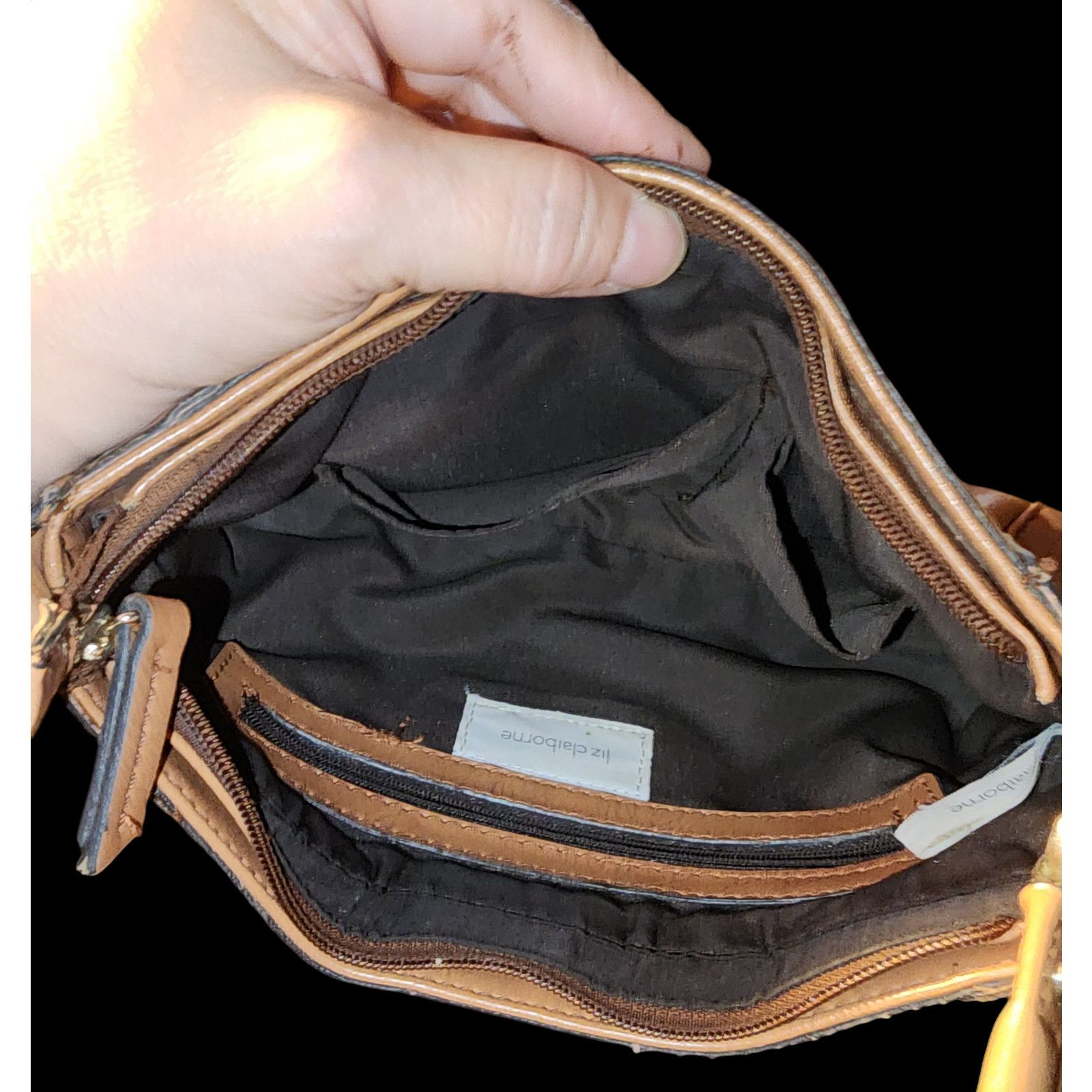 Liz Claiborne Liz Claiborne Faux Leather Small Handbag Purse tan Size ONE SIZE - 3 Thumbnail