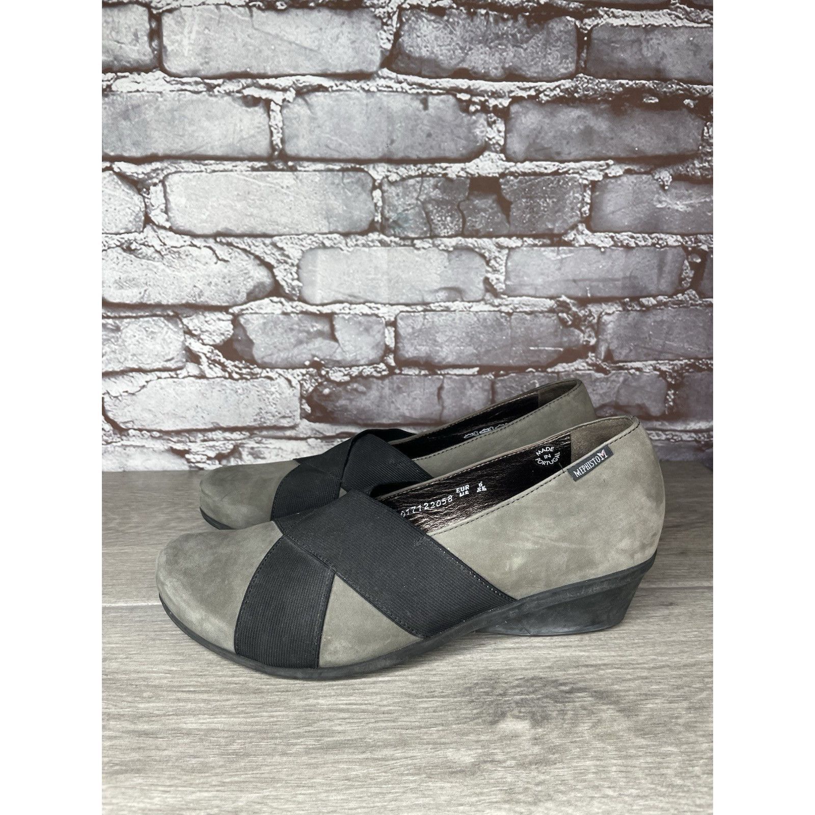 Mephisto Mephisto Aline Gray Nubuck Leather Black Strap Wedge Shoes W Size US 8.5 / IT 38.5 - 11 Thumbnail