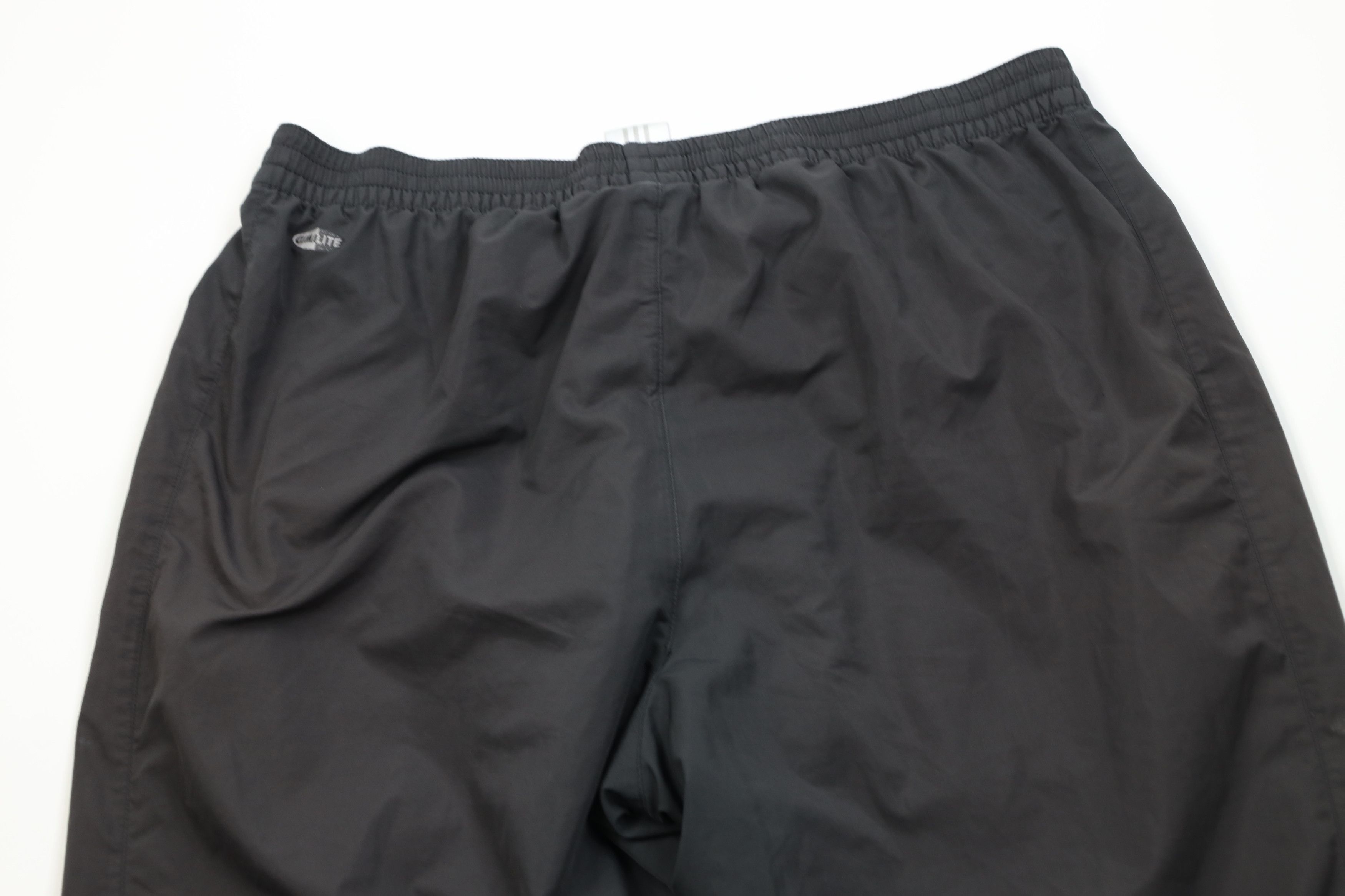 Adidas Vintage Y2K 2006 Adidas Lined Wide Leg Windbreaker Pants Size US 36 / EU 52 - 14 Thumbnail
