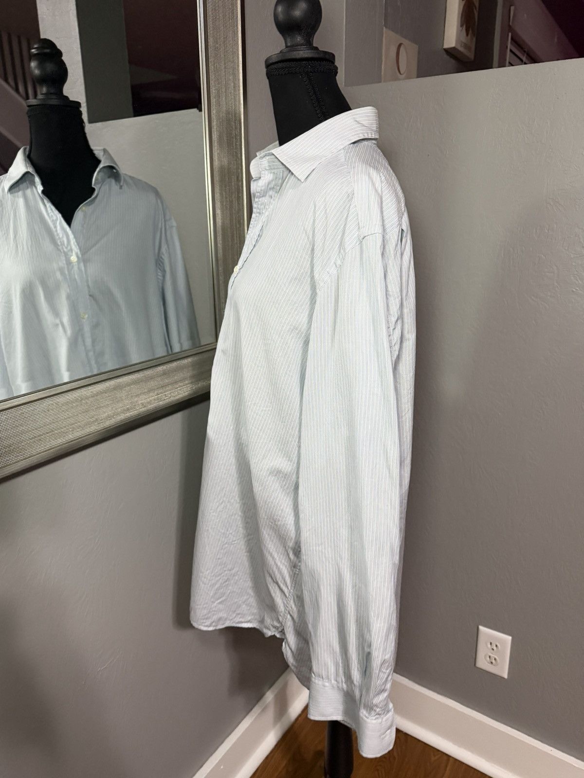 Burberry Burberry Striped Oxford Button Down Dress Shirt Size 16 1/2 Size US L / EU 52-54 / 3 - 3 Thumbnail