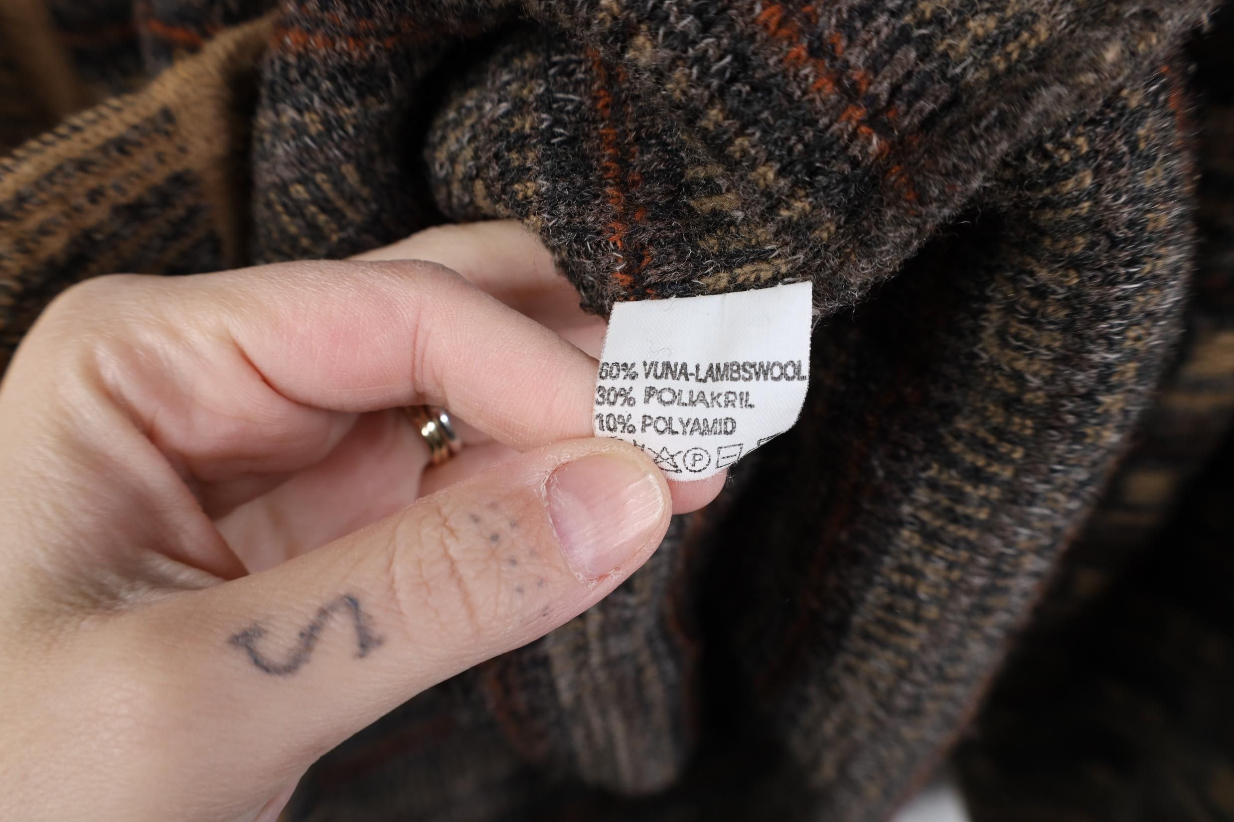 Vintage Vintage 90s Coogi Style Earth Tone Collared Cardigan Sweater Size XL / US 12-14 / IT 48-50 - 11 Thumbnail