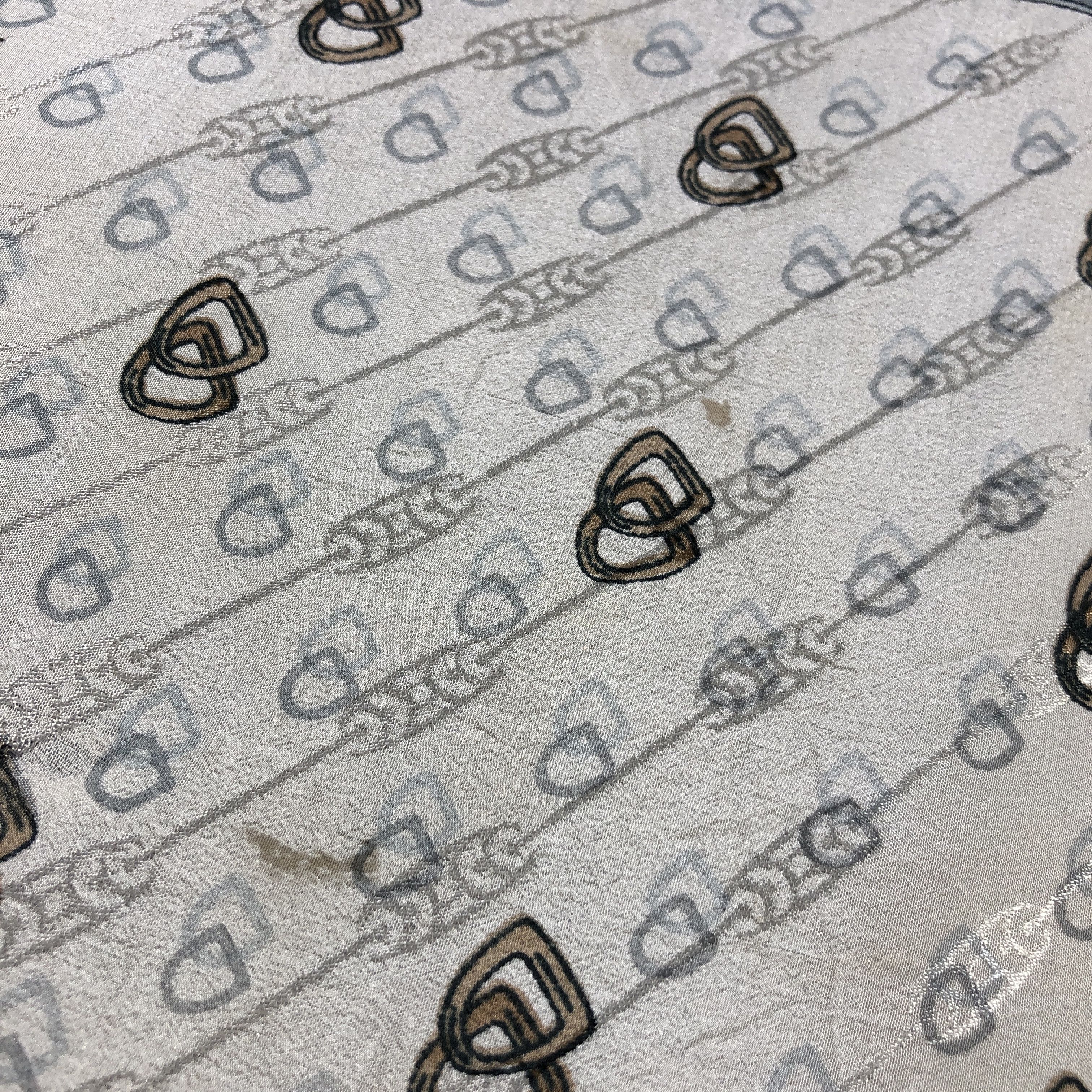 Japanese Brand Vintage Luxury Hand Rolled Silk Scarf M1285 Size ONE SIZE - 8 Thumbnail