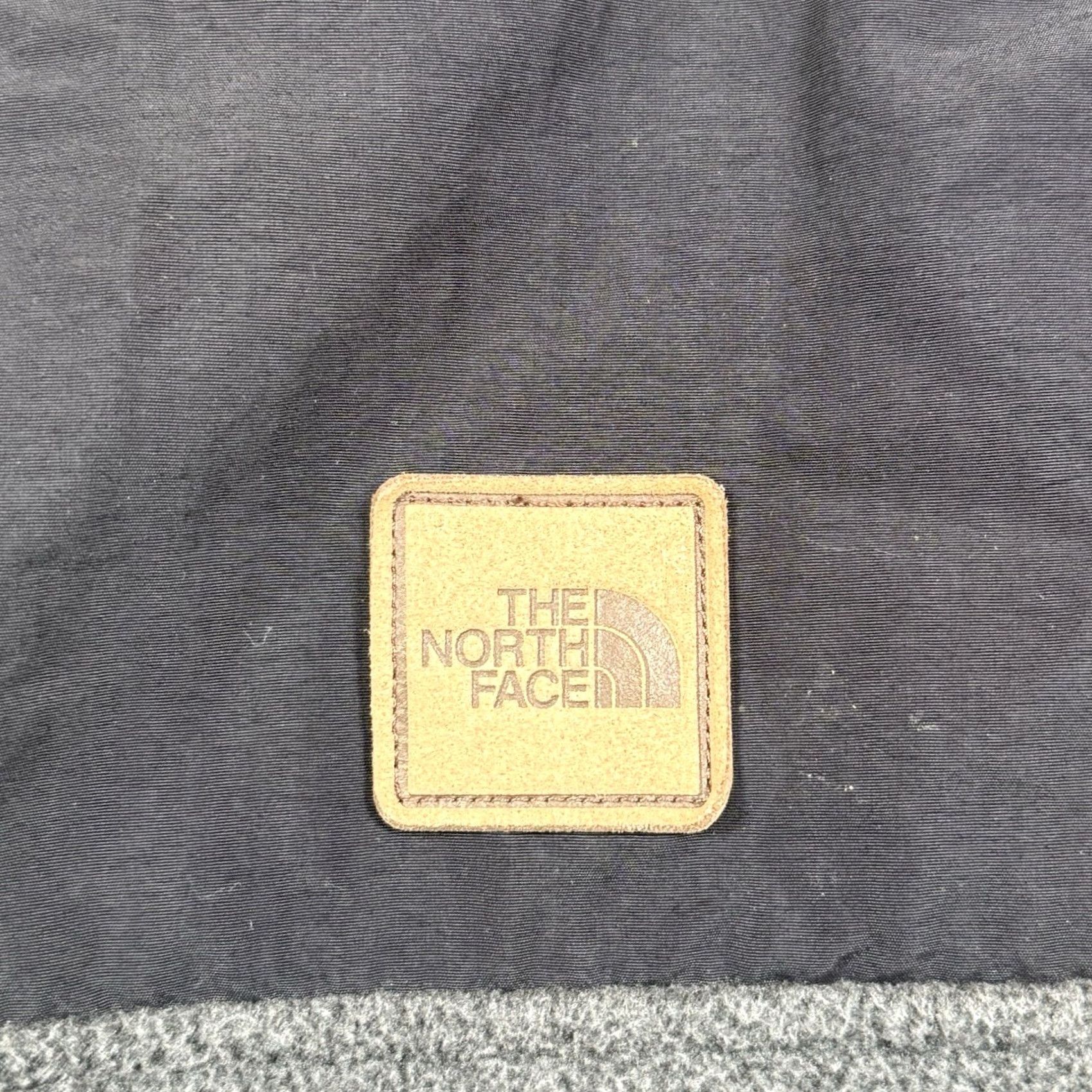 The North Face The North Face Mens L Davenport Fleece Jacket Gray 1/2 Button Snap Neck Dark 1/2 Button Closure Jacket Mens Large Gray Fleece Jacket Size US L / EU 52-54 / 3 - 4 Thumbnail