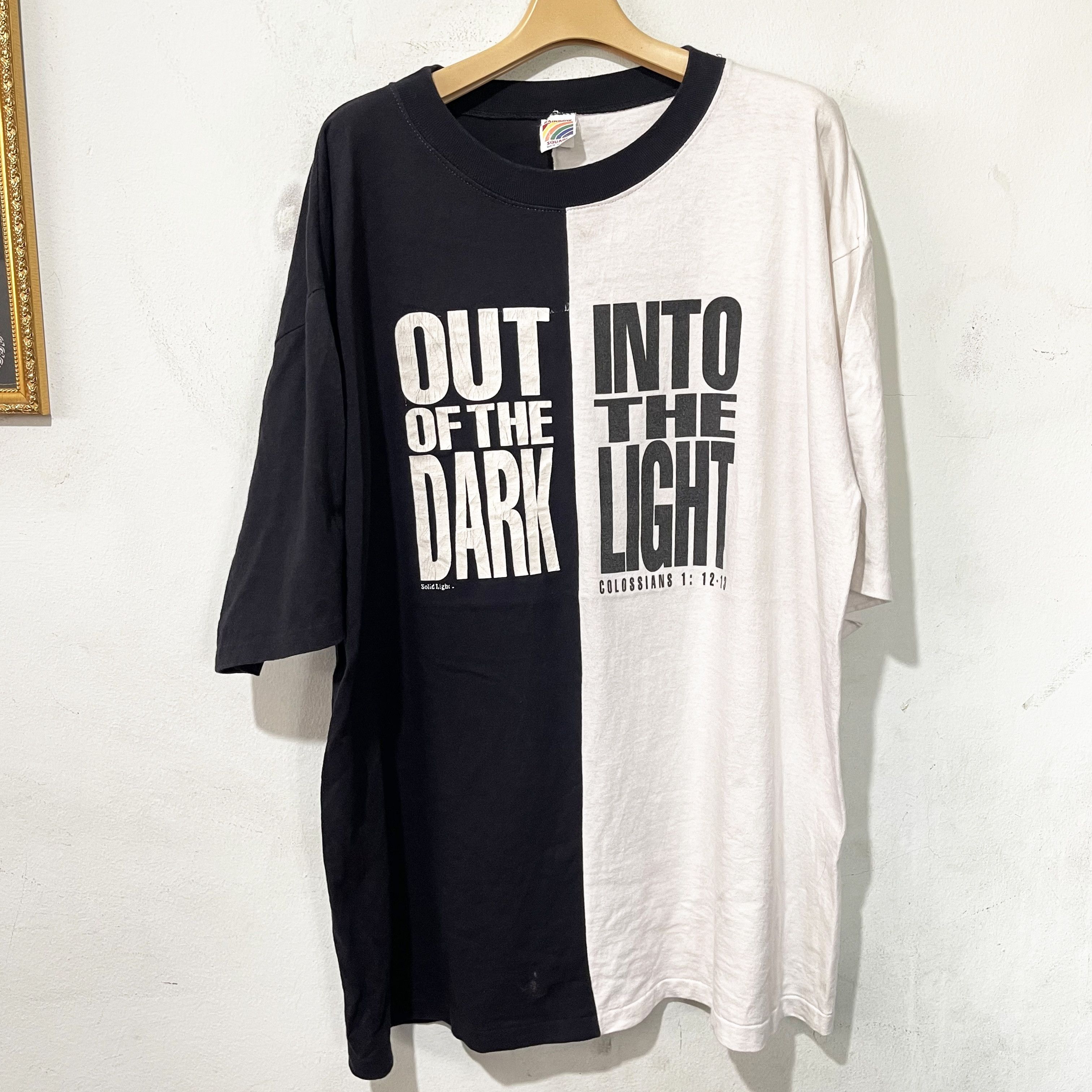 Vintage Vintage 90s Out of the Dark Into the Light T-Shirt Size US XL / EU 56 / 4 - 1 Thumbnail