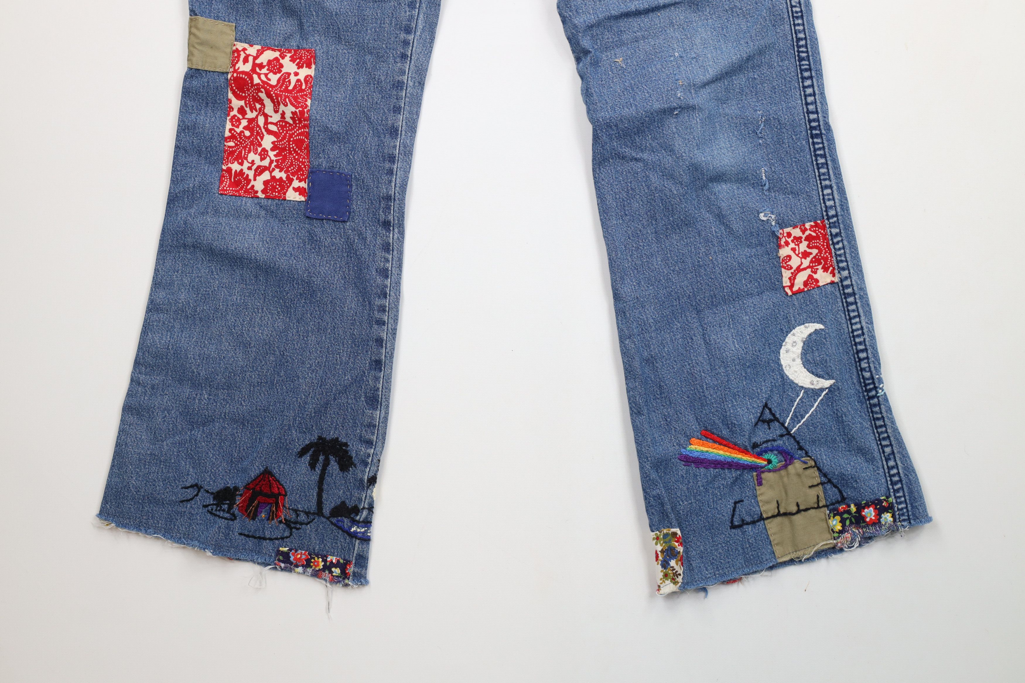 Vintage Vintage 90s Streetwear Patchwork Embroidered Flared Jeans Size 34" / US 12 / IT 48 - 4 Thumbnail