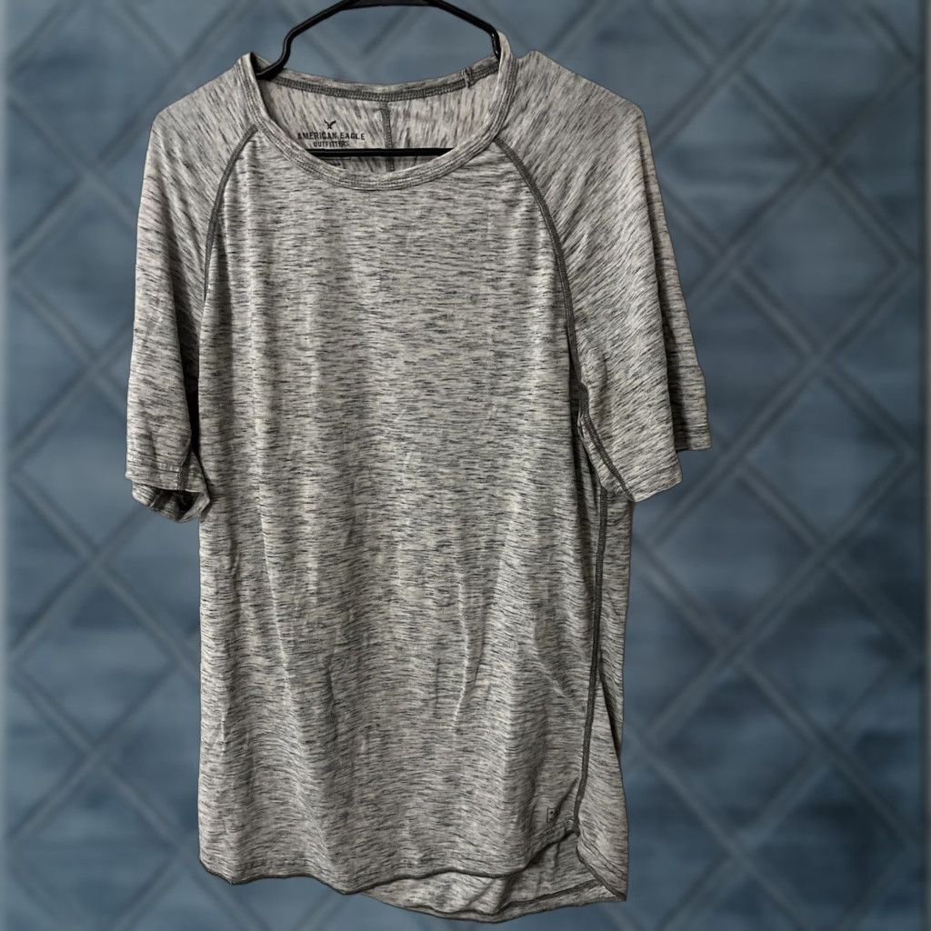 American Eagle Outfitters American Eagle Outfitters Active Flex Shirt Short Sleeve Adult S Gray Cotton Blend T-Shirt Mens Size US S / EU 44-46 / 1 - 1 Thumbnail