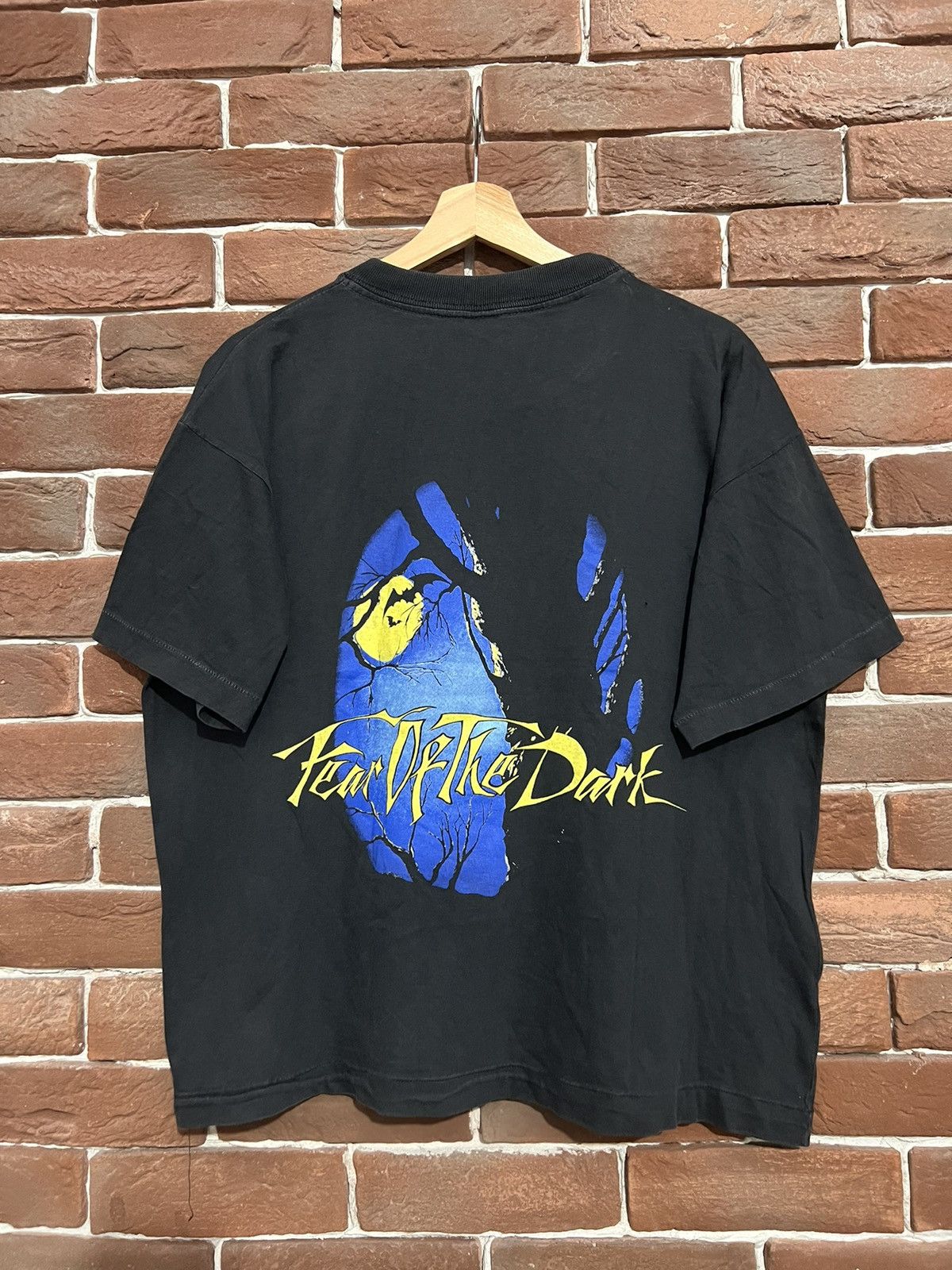 Band Tees Vintage 90s 1992 Iron Maiden Fear of the Dark Metal Band Tee Size US L / EU 52-54 / 3 - 2 Thumbnail