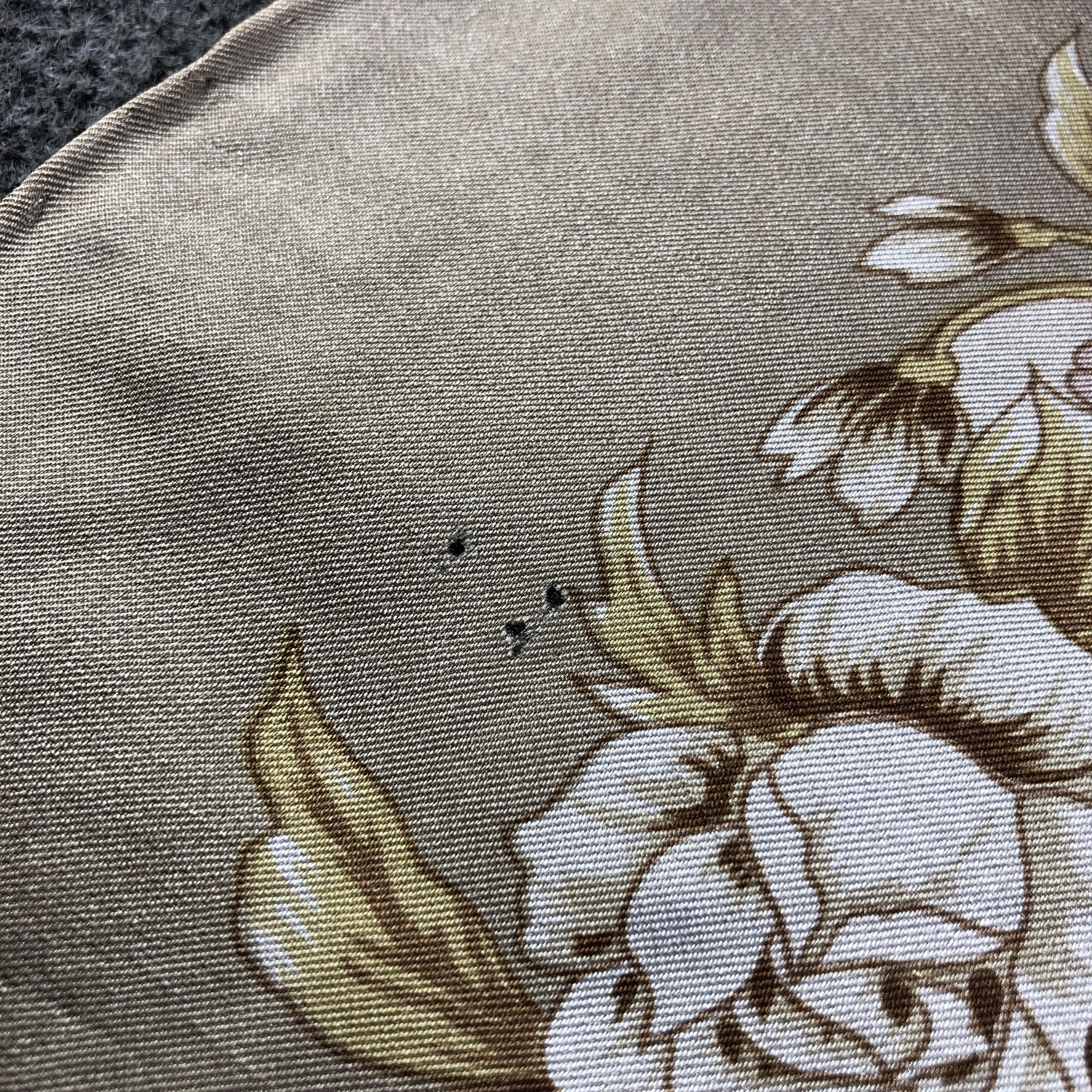 Japanese Brand Studio D Floral Hand Rolled Silk Scarf M1032 Size ONE SIZE - 11 Thumbnail