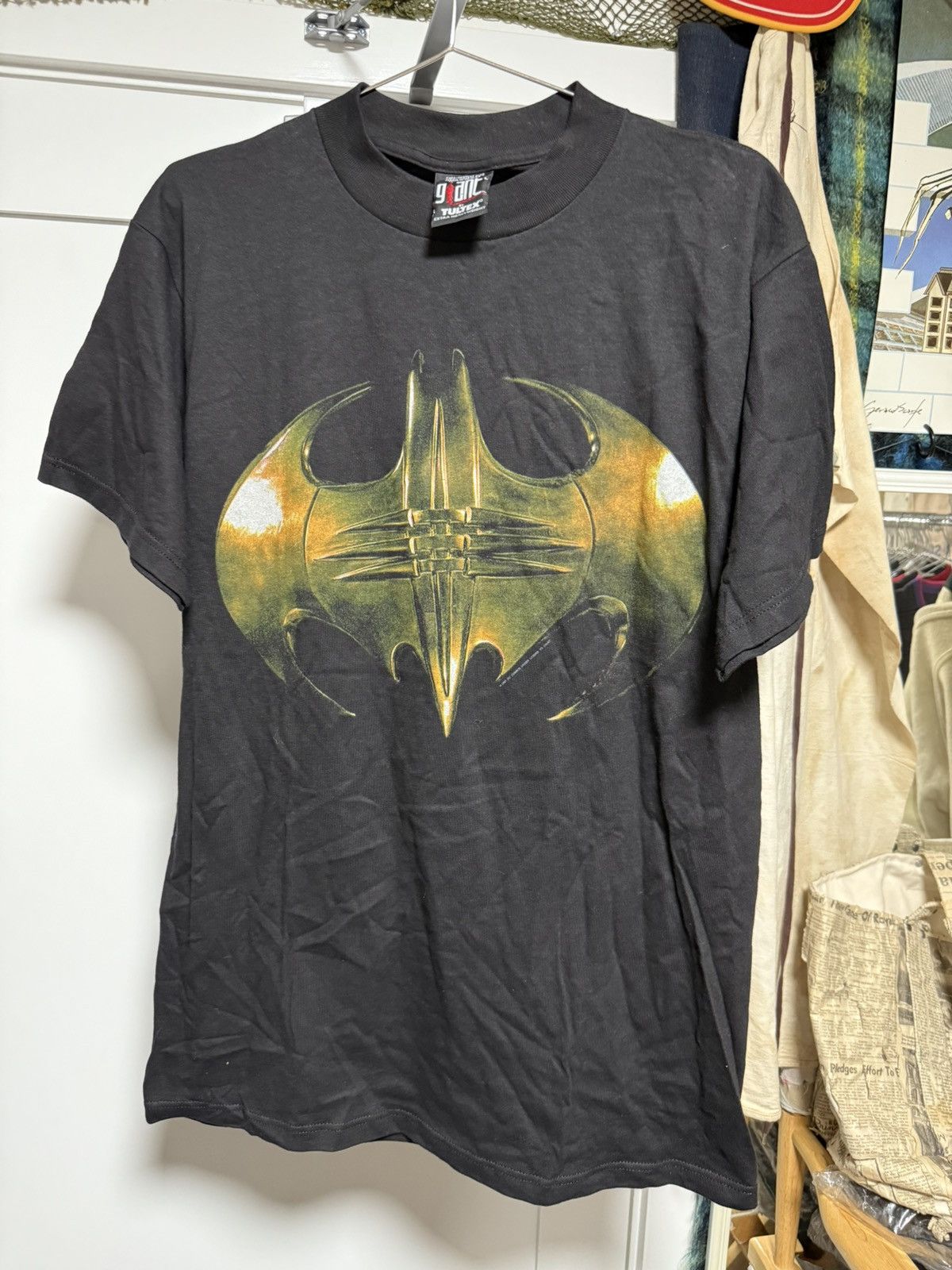 DC Comics 1993 DC Comics under license to giant vintage shirt Size US L / EU 52-54 / 3 - 1 Thumbnail