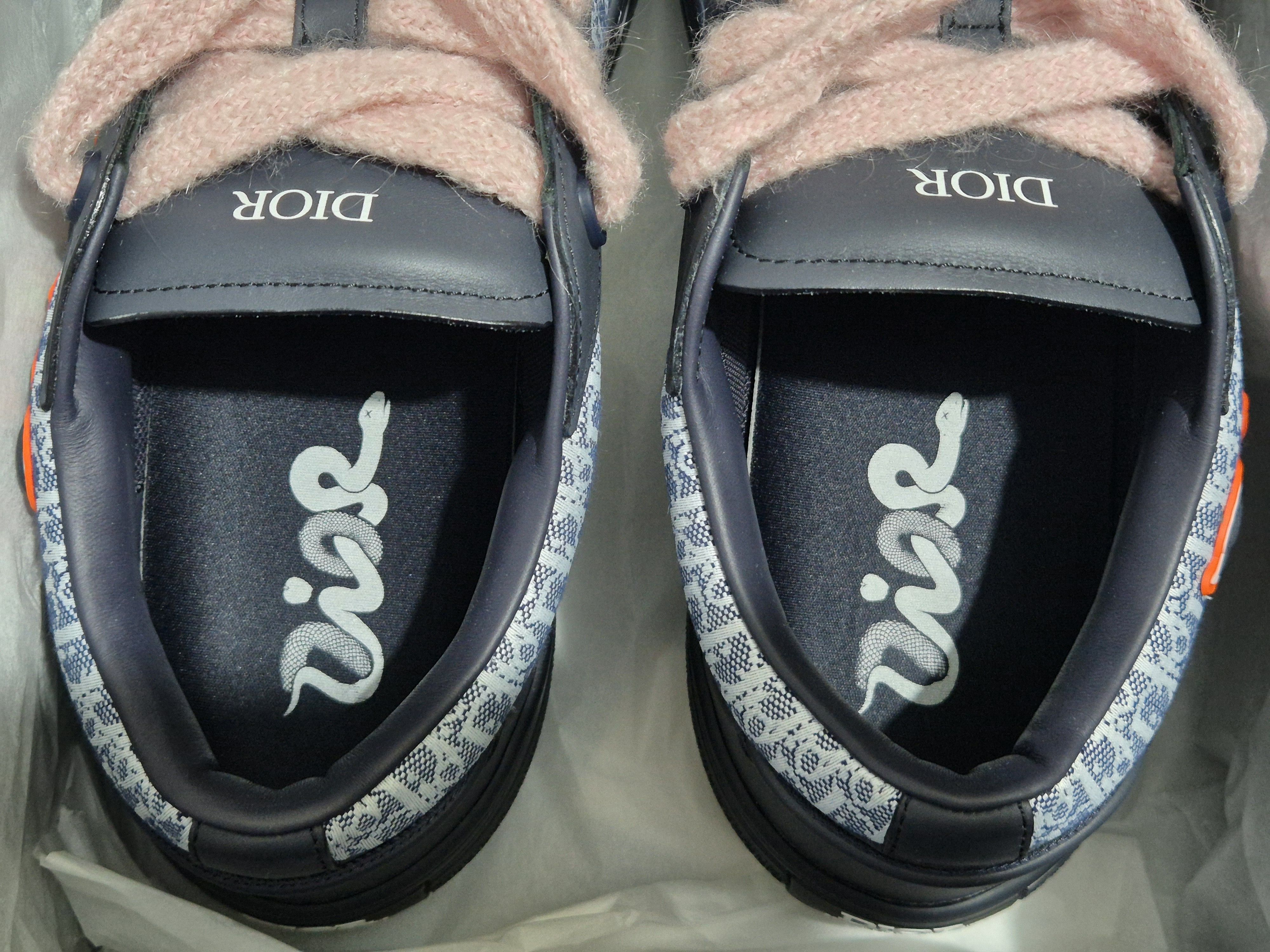 Dior DIOR B33 KAWS SNEAKER Size US 10 / EU 43 - 8 Thumbnail