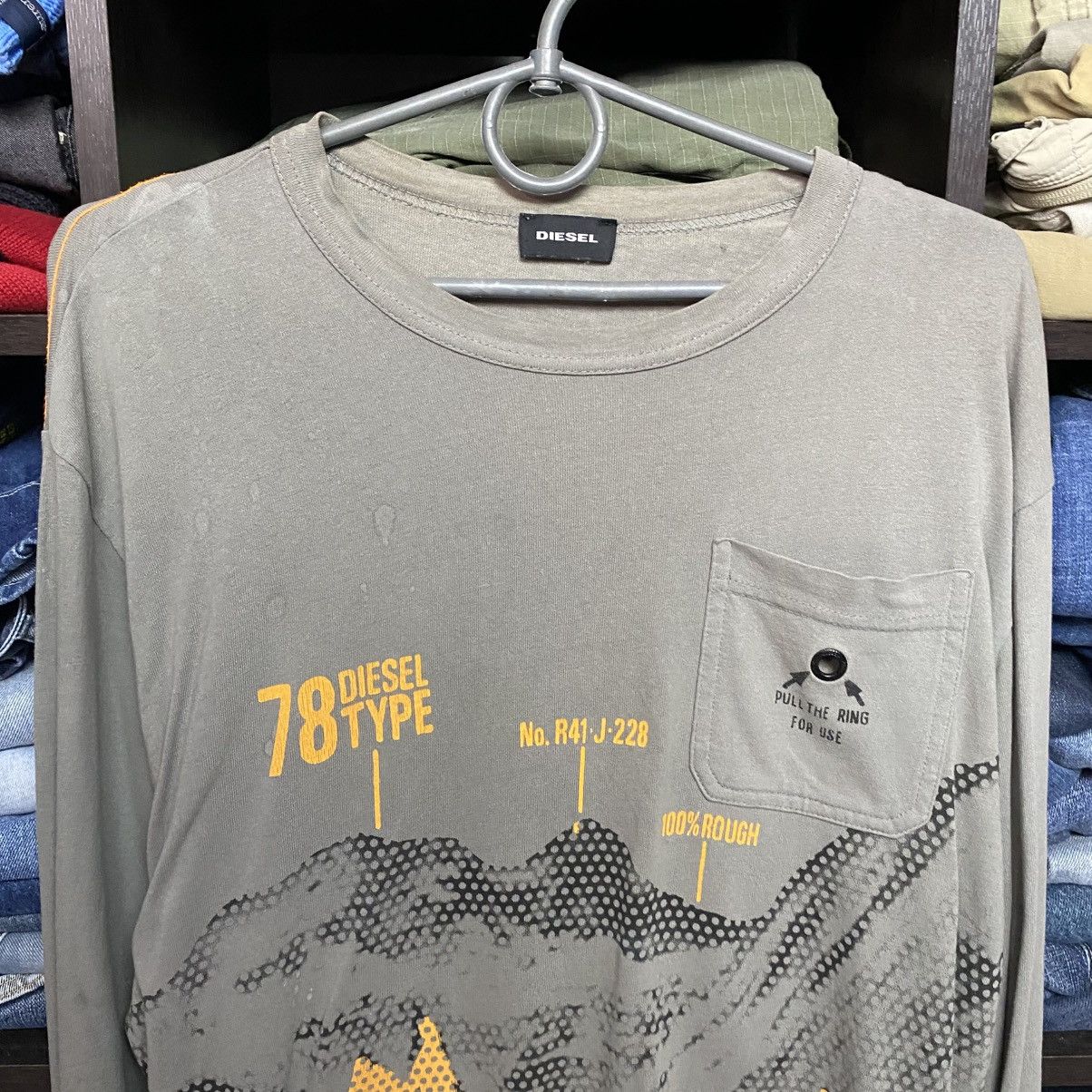 Diesel Vintage Diesel Big Graphic Logo y2k opium longsleeve size M Size US M / EU 48-50 / 2 - 2 Thumbnail